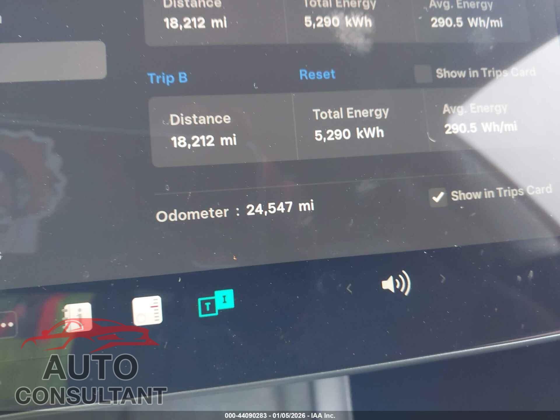 TESLA MODEL 3 2024 - 5YJ3E1ET7RF832909