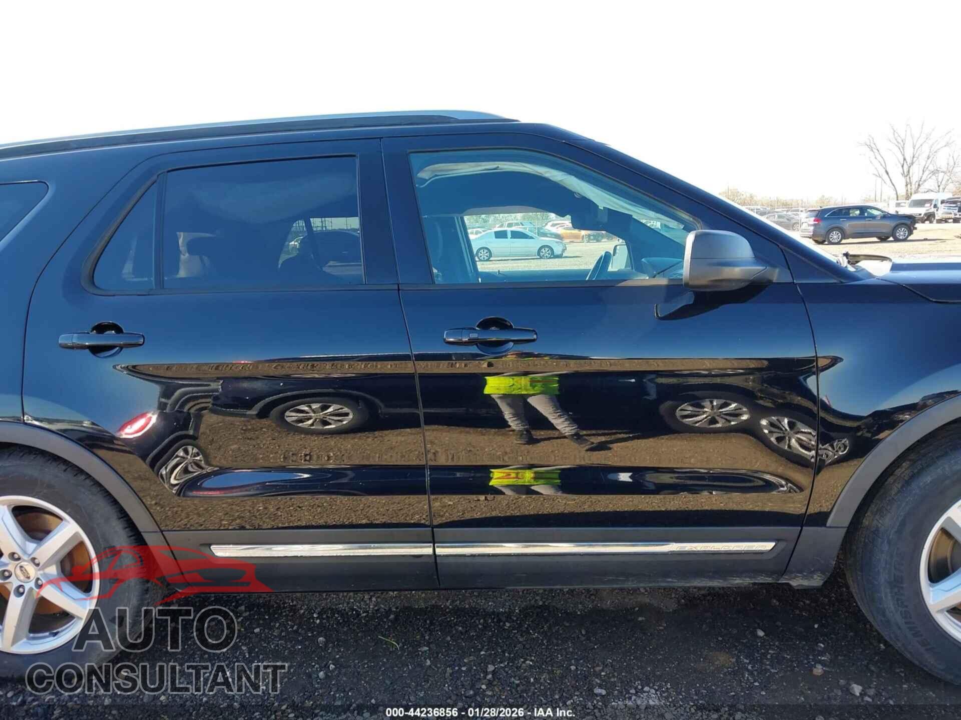 FORD EXPLORER 2018 - 1FM5K7D86JGB74961