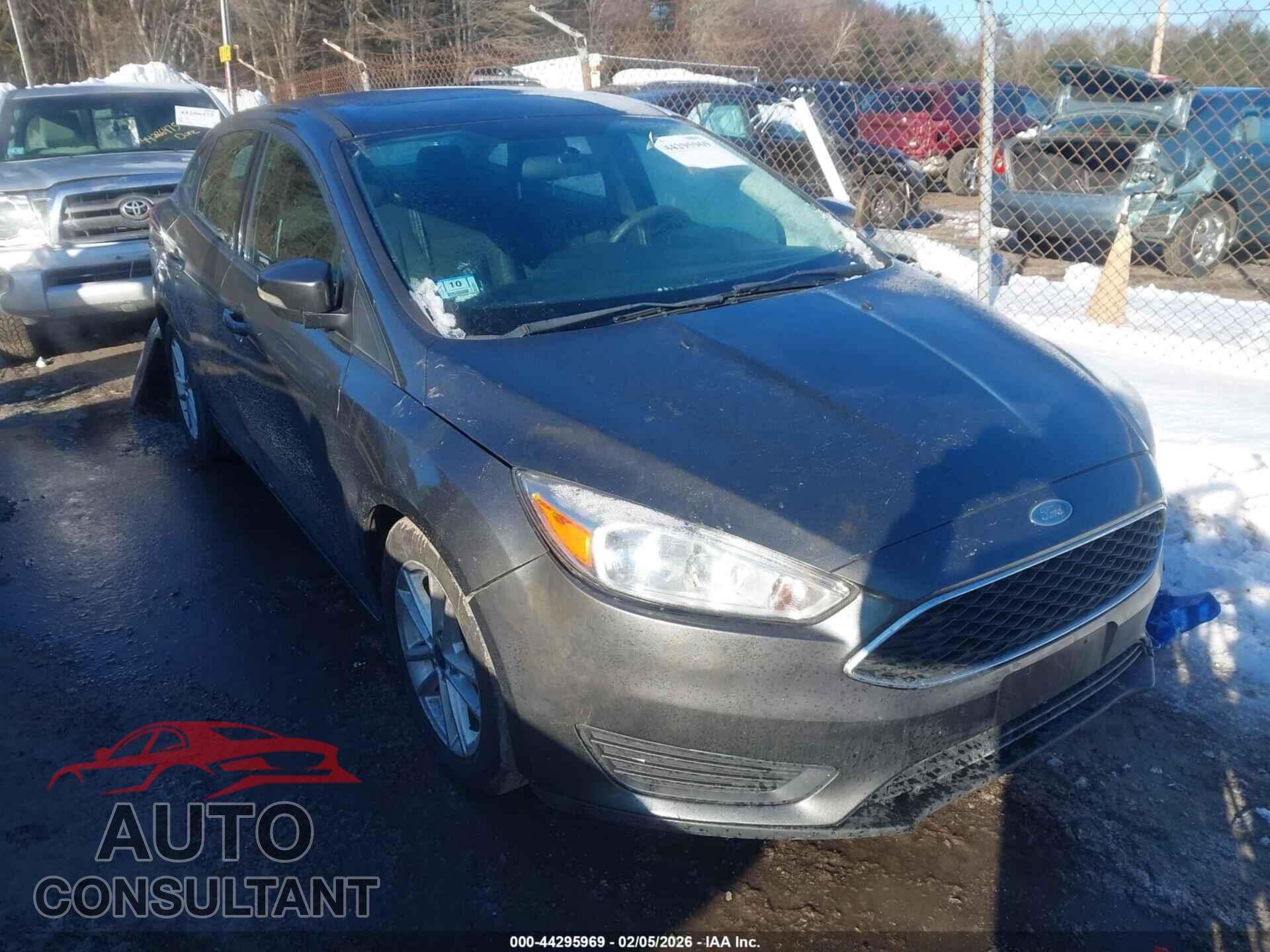 FORD FOCUS 2016 - 1FADP3F23GL259233