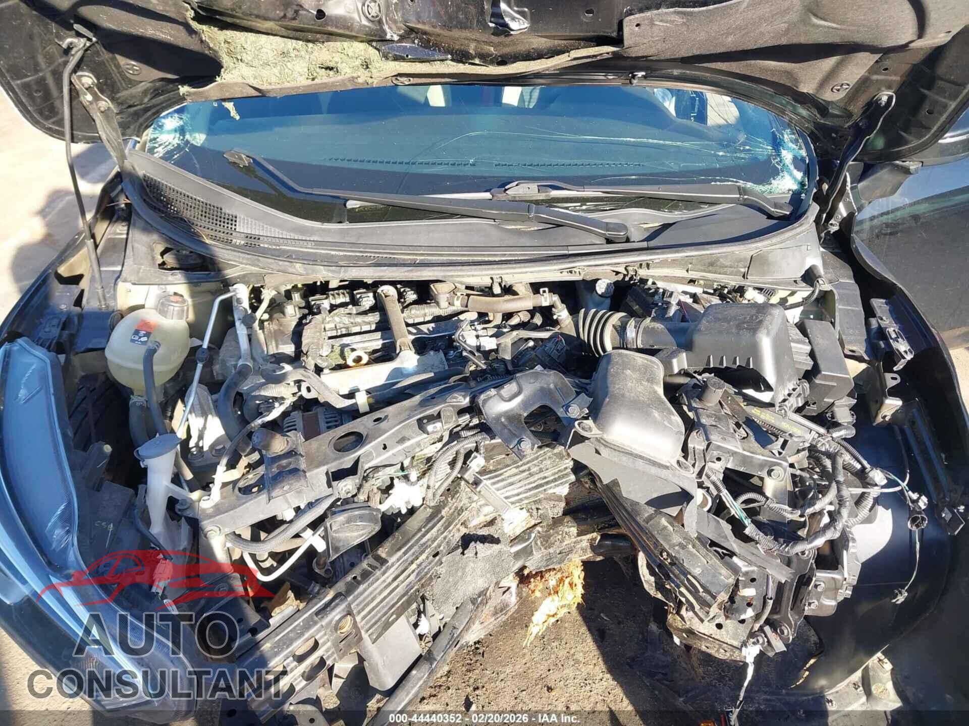 NISSAN VERSA 2021 - 3N1CN8EV4ML868600