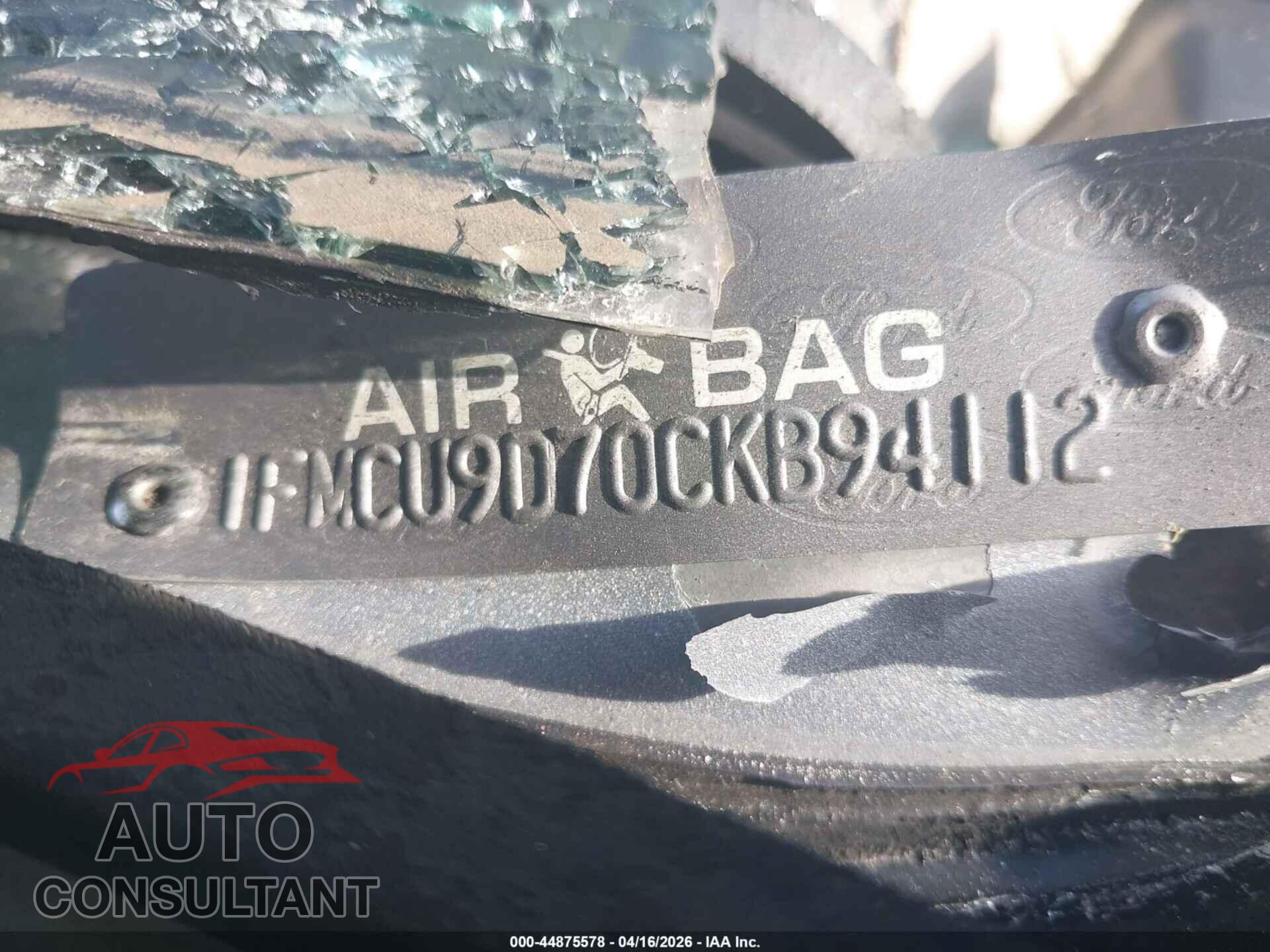 FORD ESCAPE 2012 - 1FMCU9D70CKB94112
