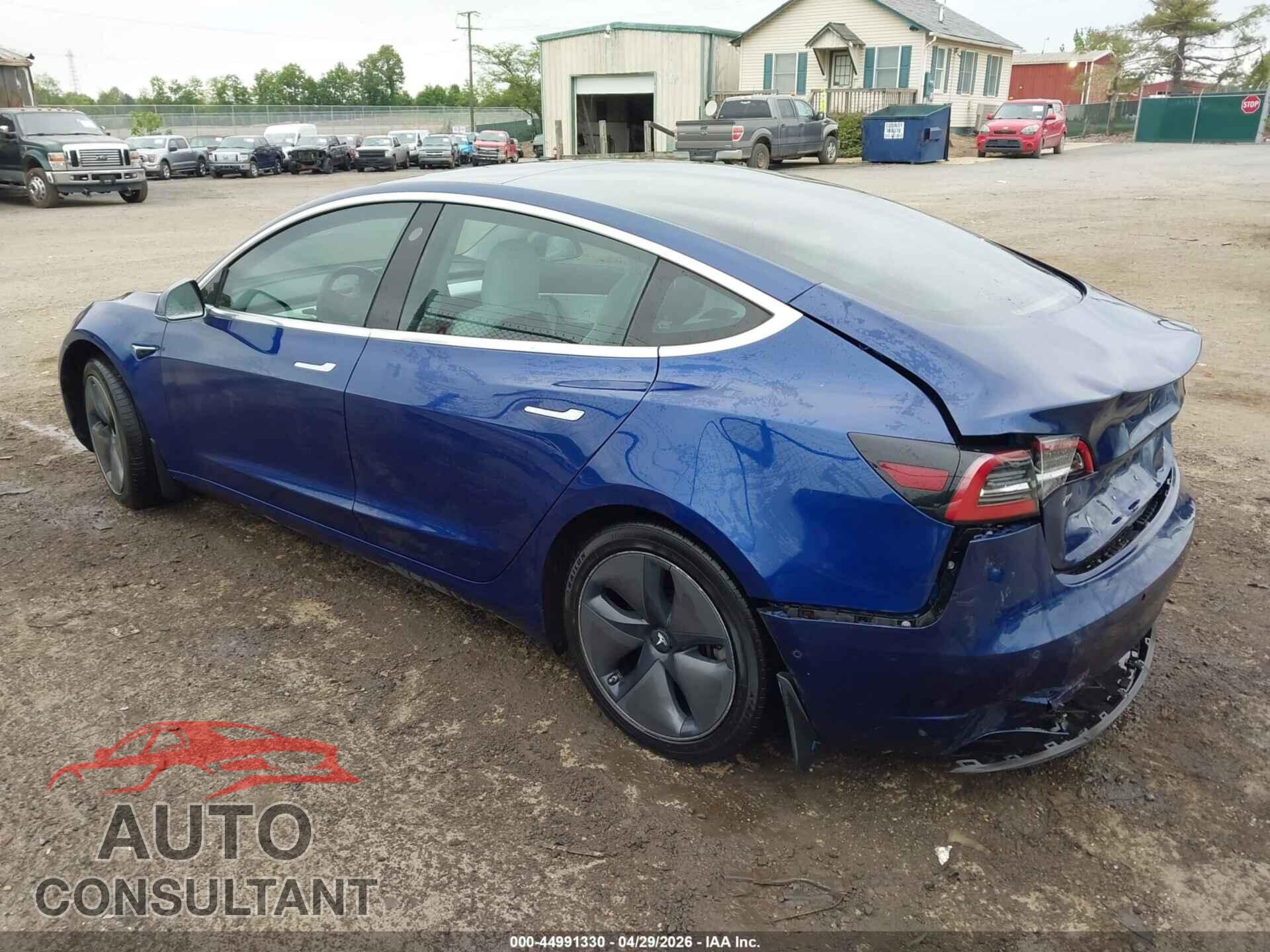 TESLA MODEL 3 2018 - 5YJ3E1EBXJF096558