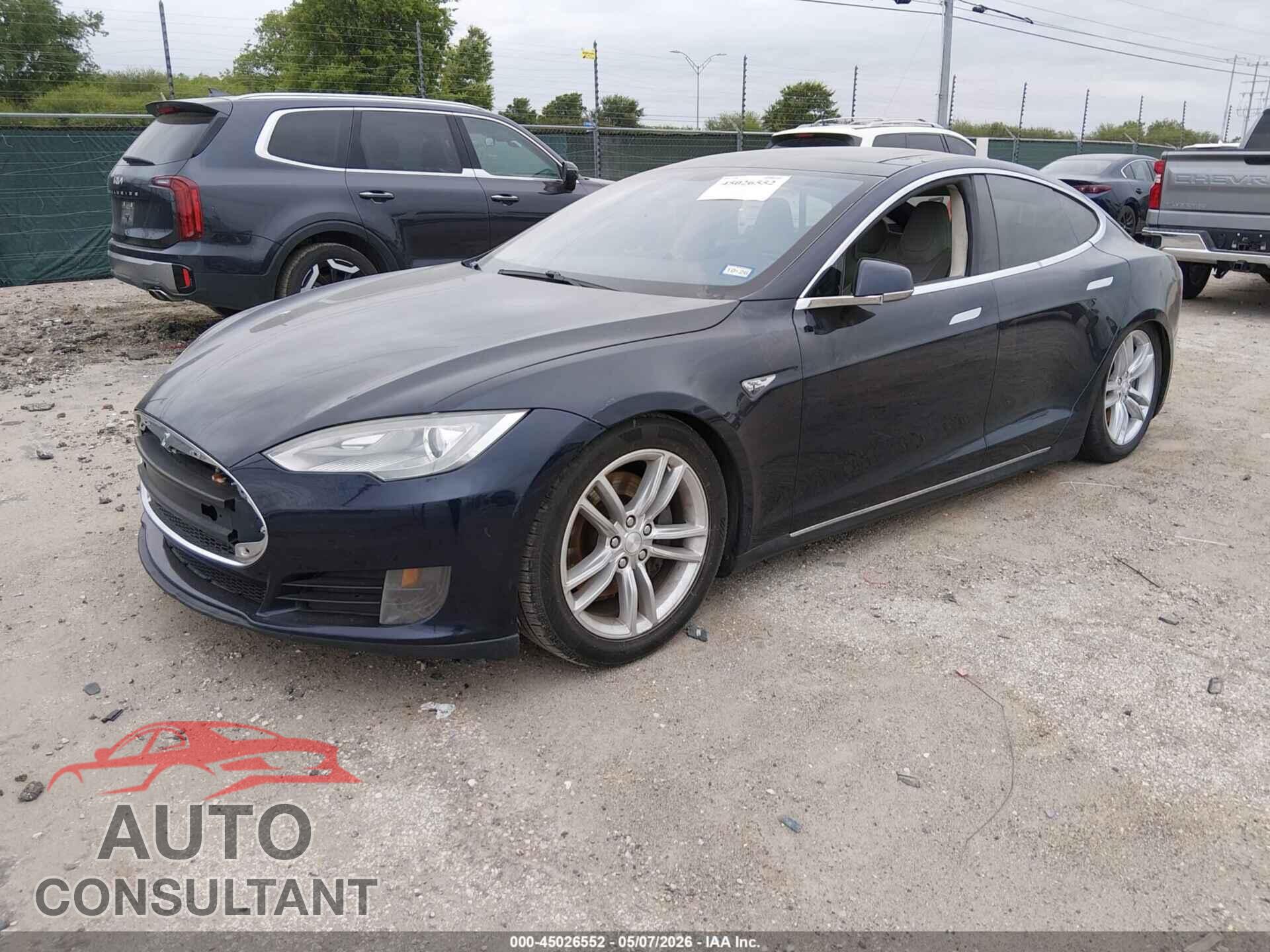 TESLA MODEL S 2013 - 5YJSA1AG4DFP08458