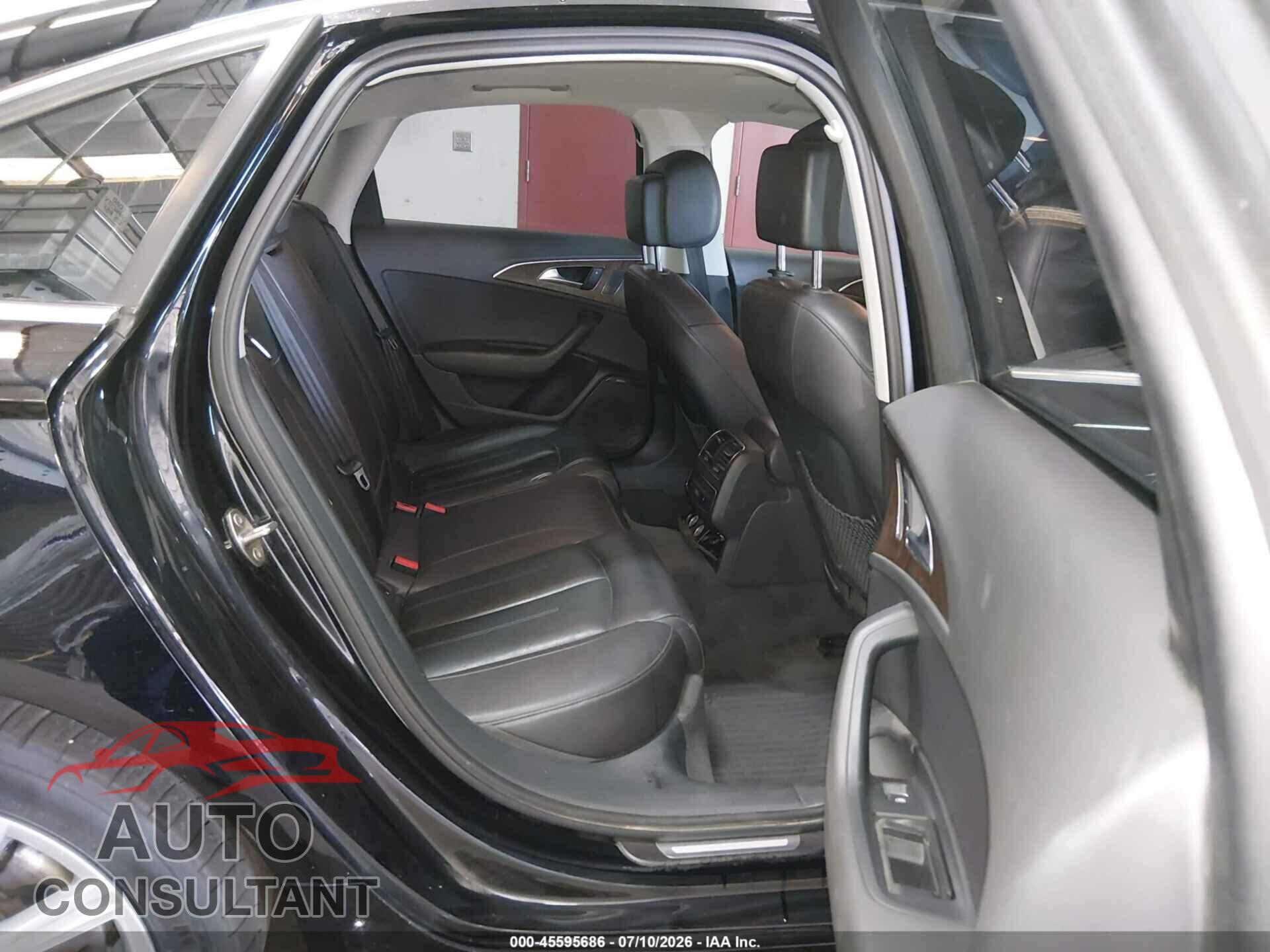 AUDI A6 2013 - WAUGFAFC8DN117903