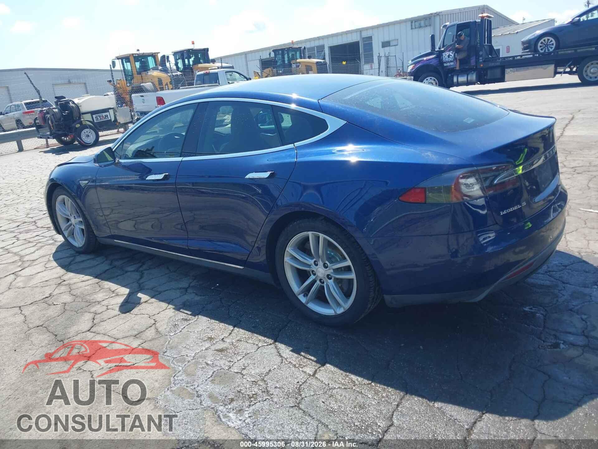 TESLA MODEL S 2015 - 5YJSA1S27FF088209