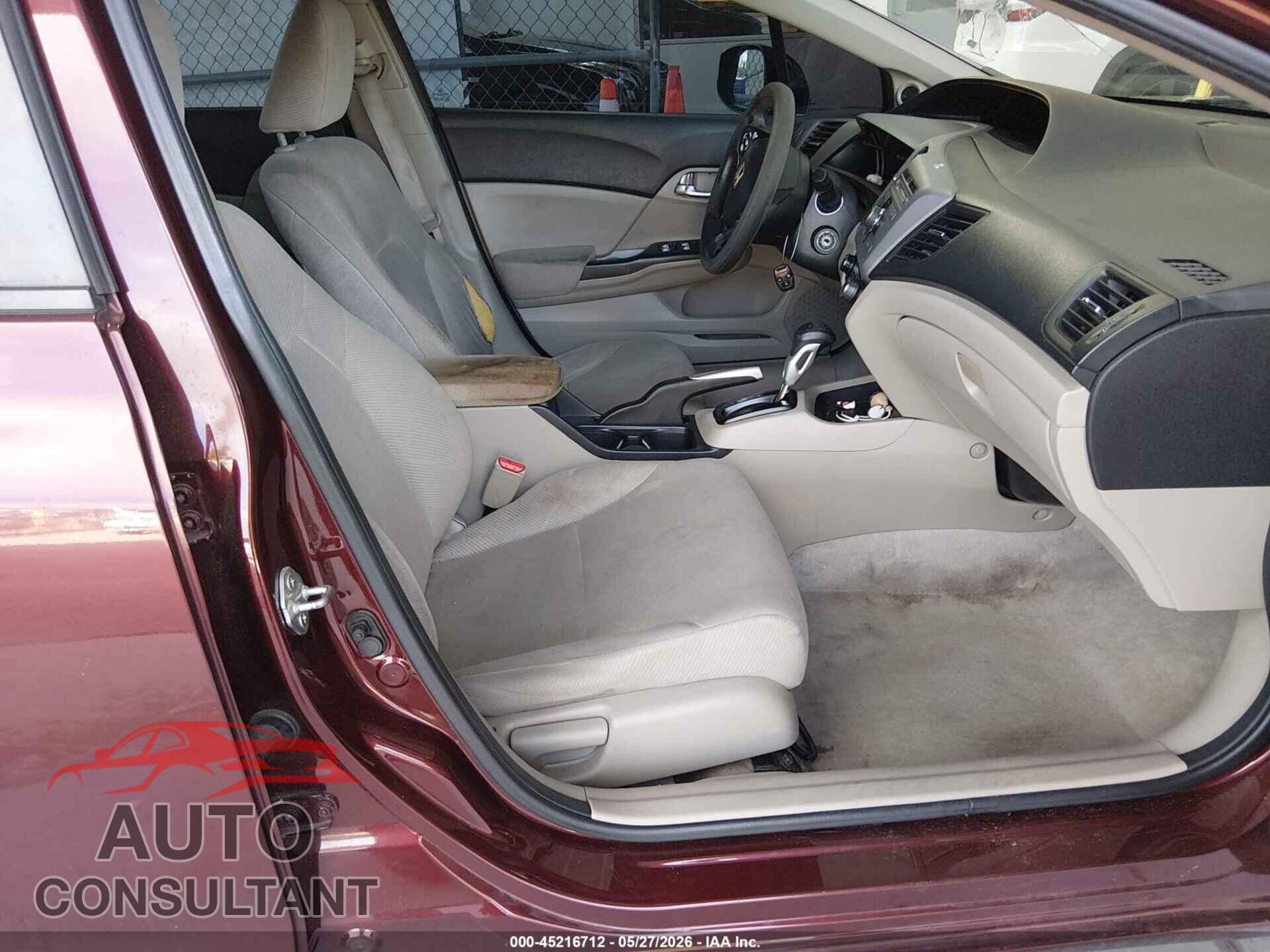 HONDA CIVIC 2012 - 19XFB2F85CE041202
