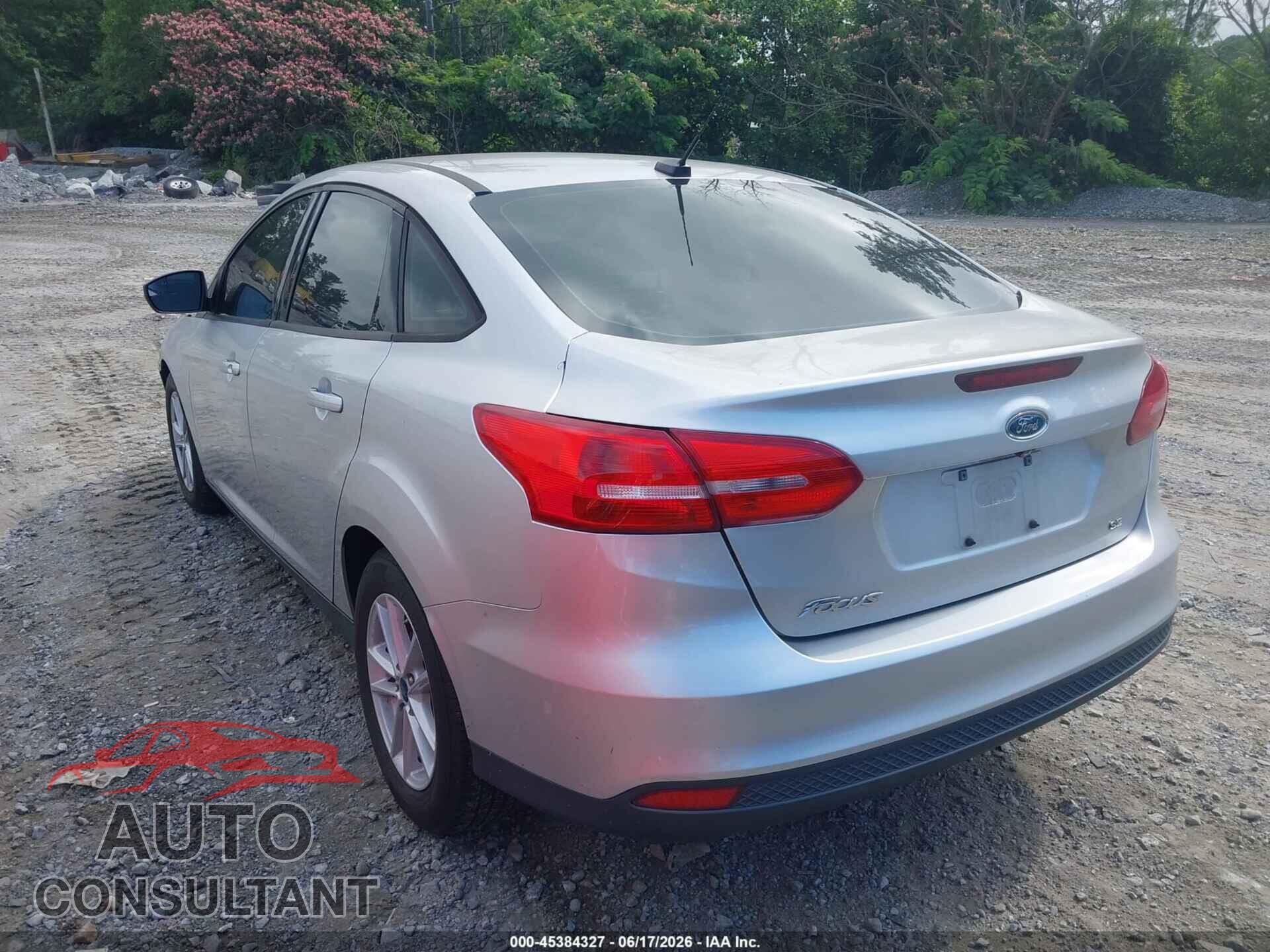 FORD FOCUS 2017 - 1FADP3F26HL304828
