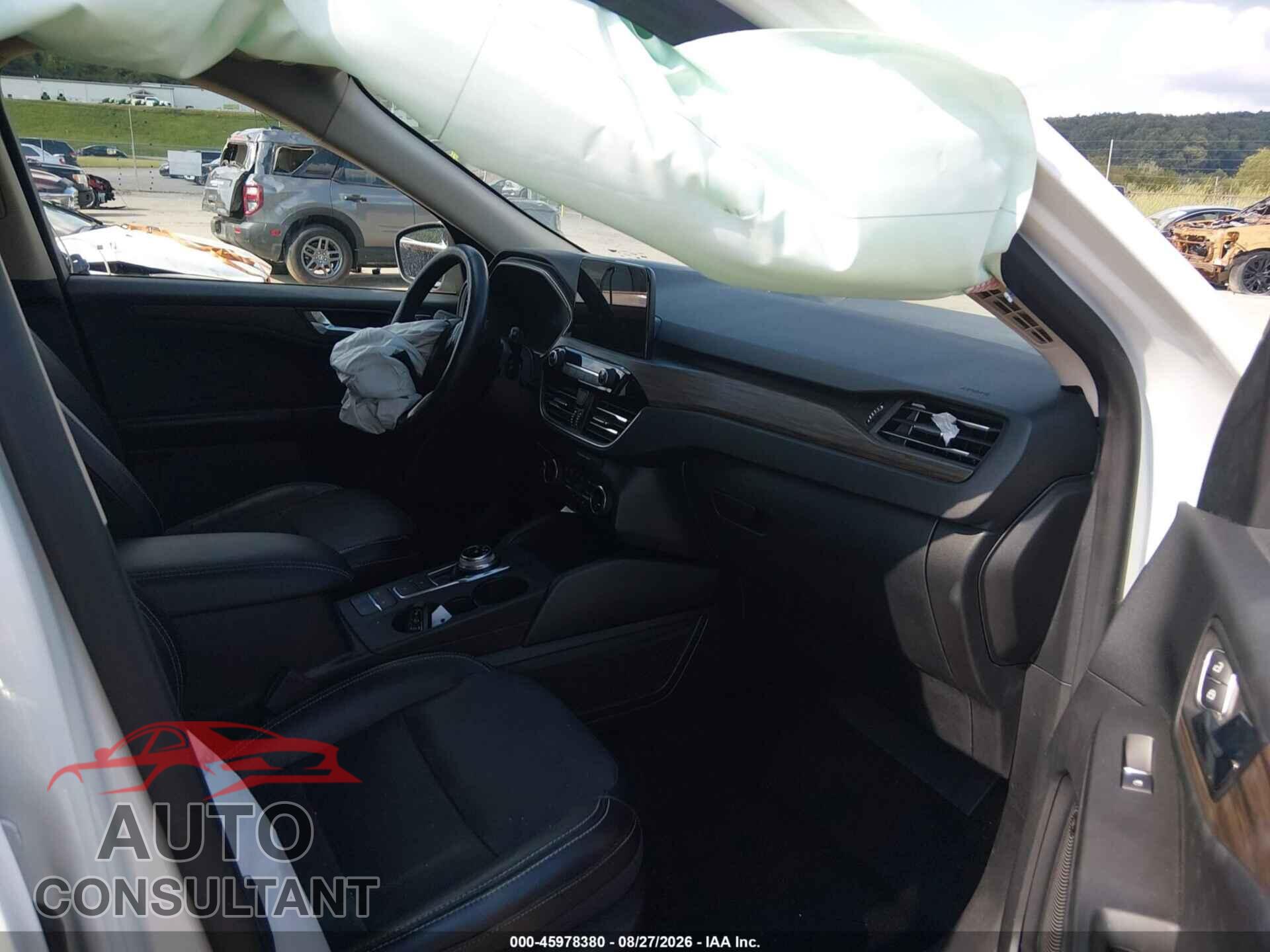 FORD ESCAPE 2020 - 1FMCU9J99LUA28097
