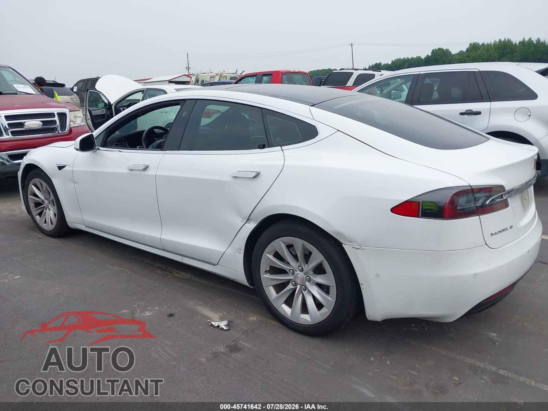 TESLA MODEL S 2017 - 5YJSA1E25HF190686
