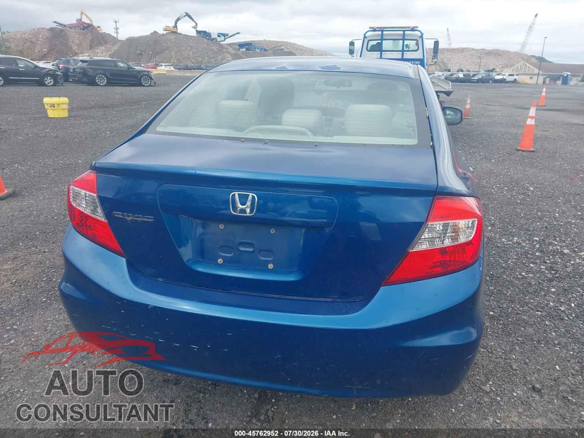 HONDA CIVIC 2012 - 2HGFB2F88CH537763