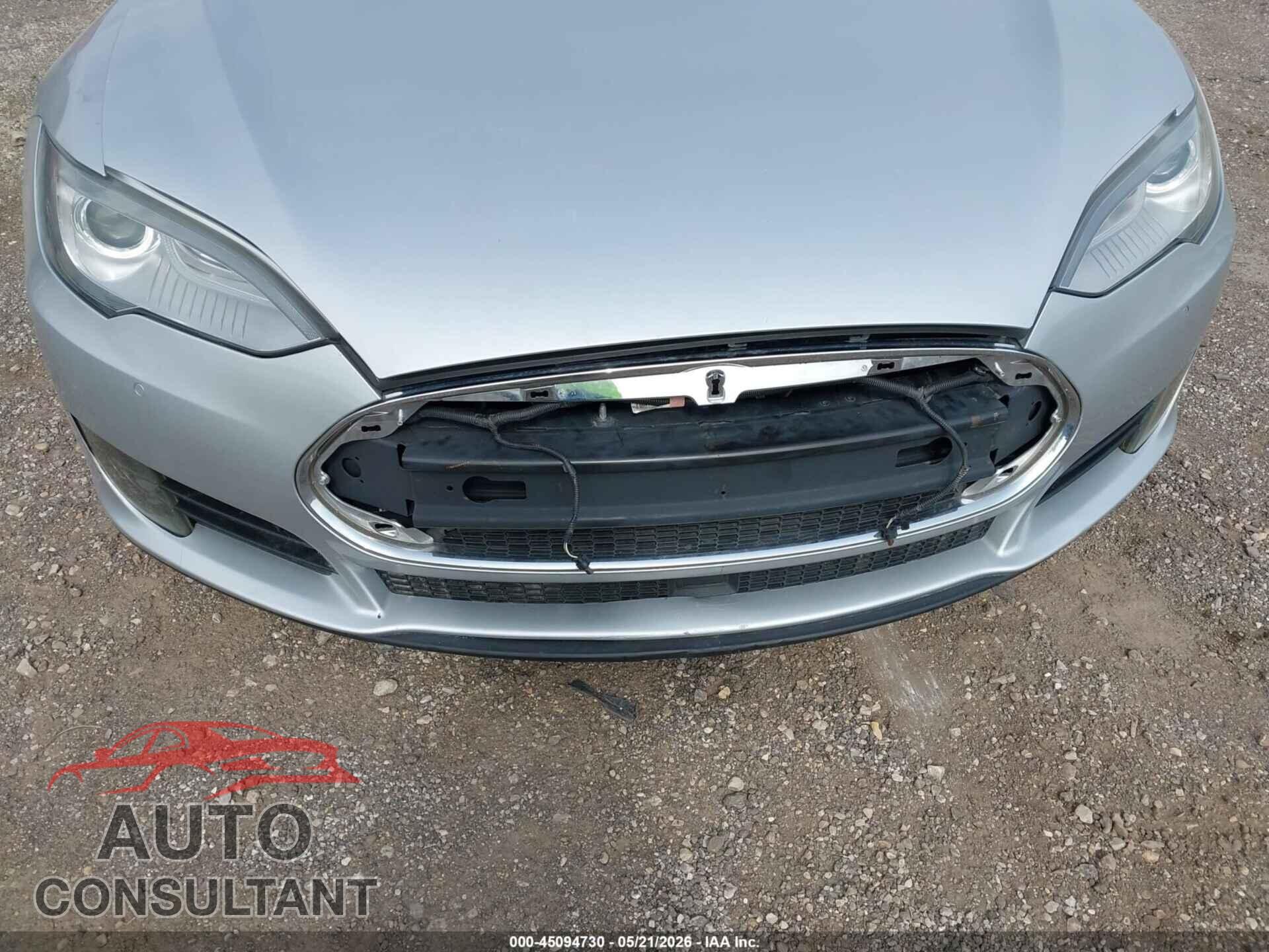 TESLA MODEL S 2016 - 5YJSA1E2XGF130207