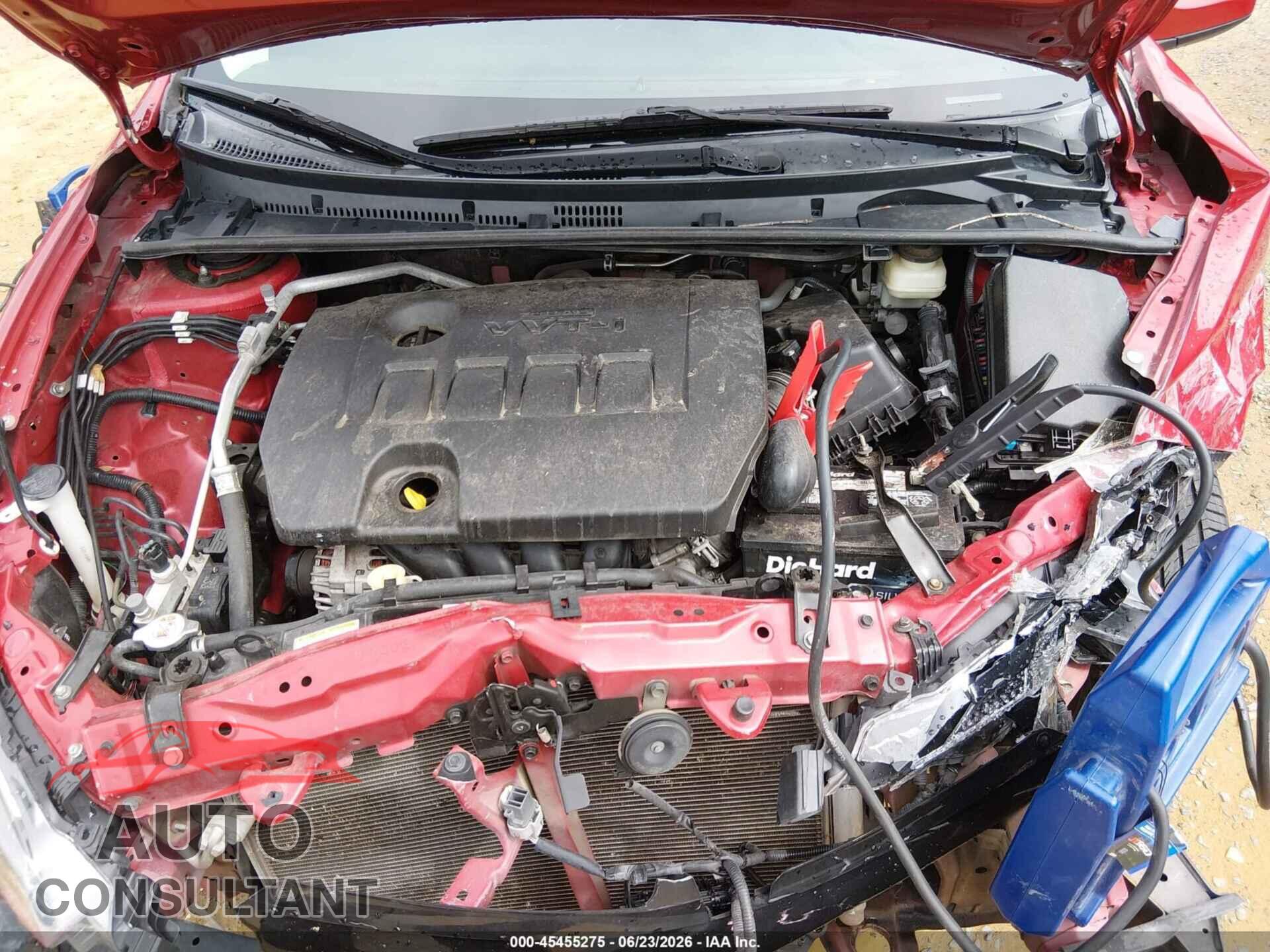 TOYOTA COROLLA 2018 - 5YFBURHE4JP782876