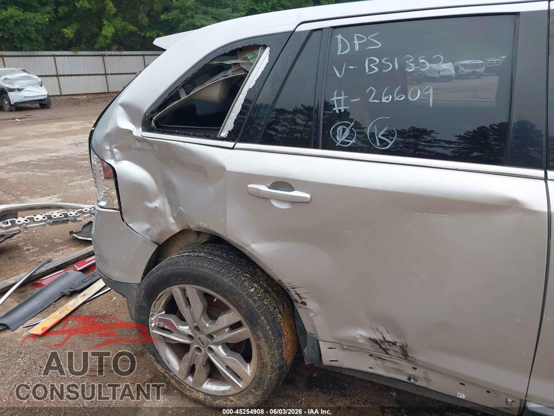 FORD EDGE 2011 - 2FMDK3KC3BBB51352