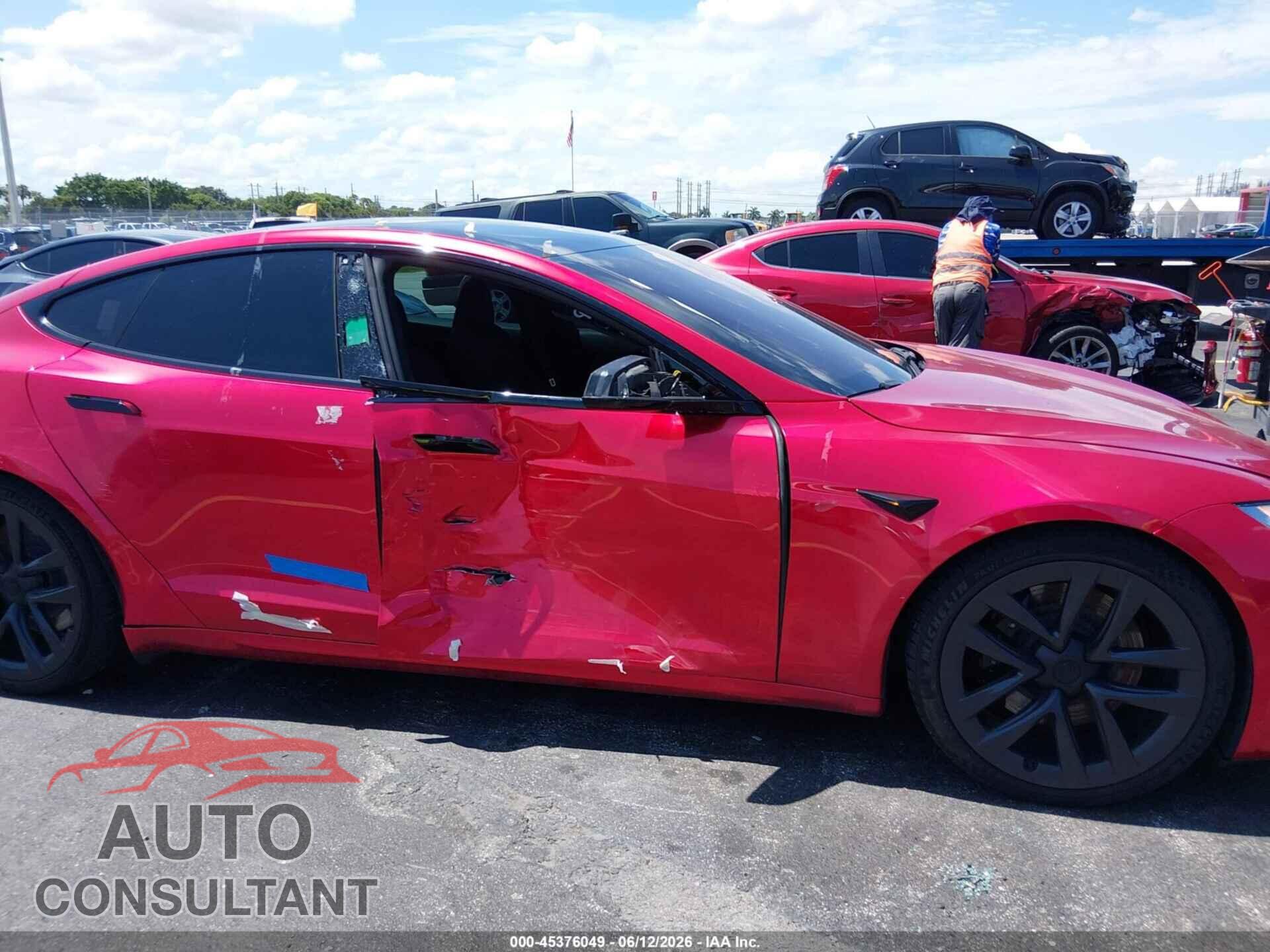 TESLA MODEL S 2021 - 5YJSA1E68MF452083