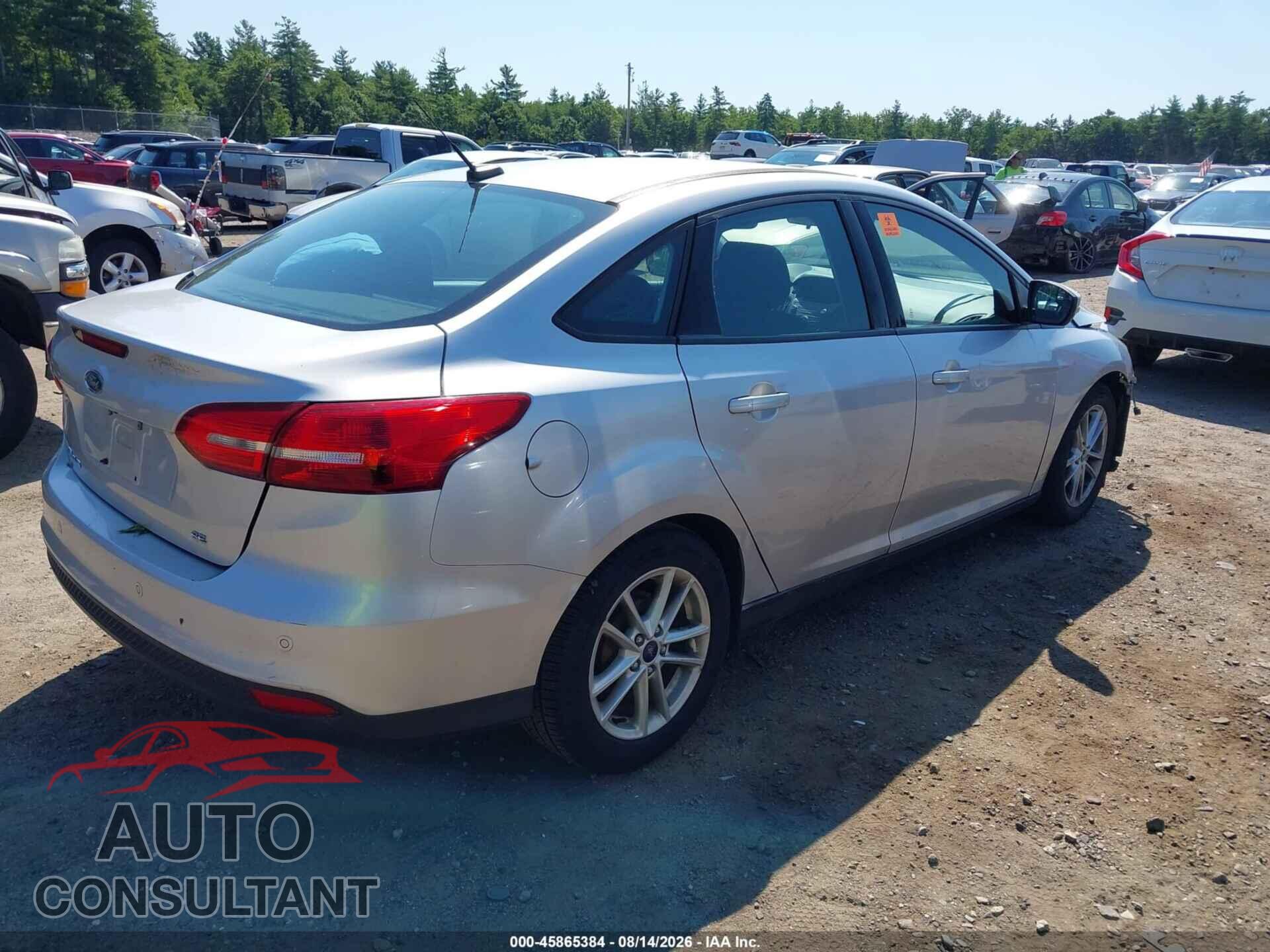 FORD FOCUS 2016 - 1FADP3F23GL375502