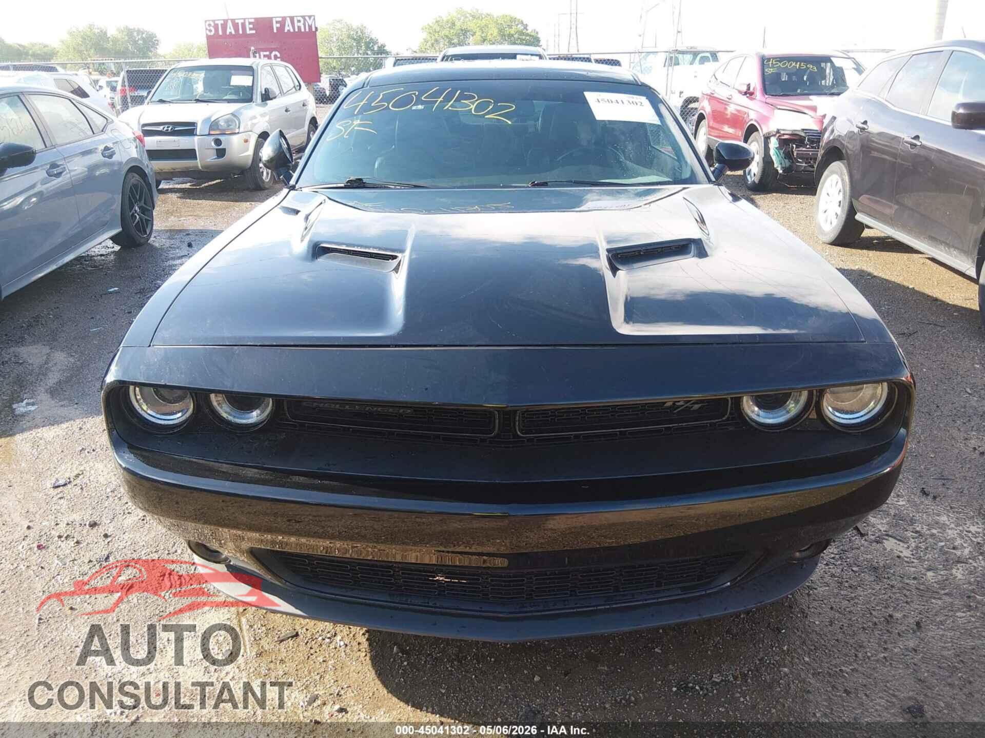 DODGE CHALLENGER 2018 - 2C3CDZBT3JH260200