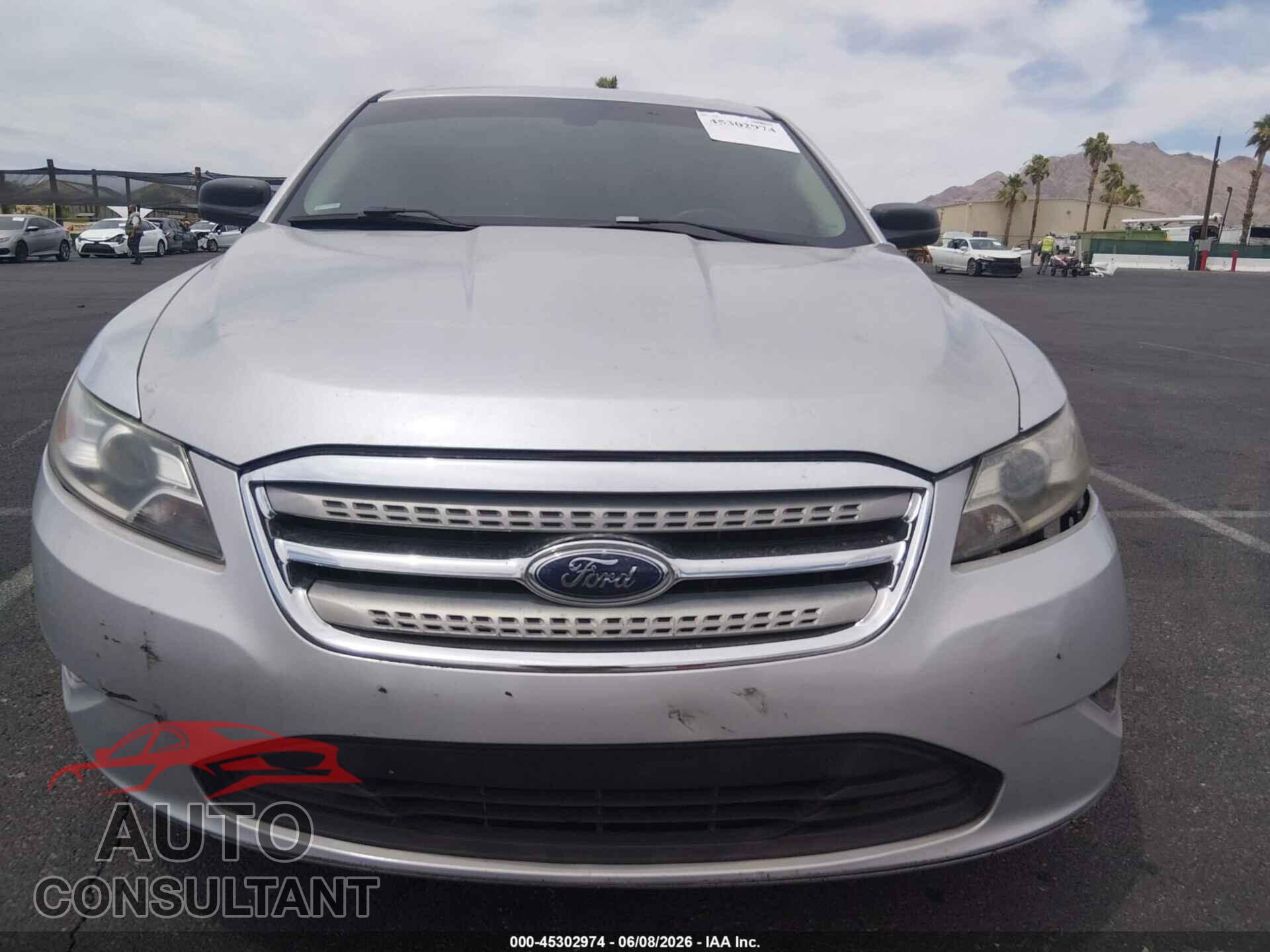 FORD TAURUS 2010 - 1FAHP2DW8AG140367