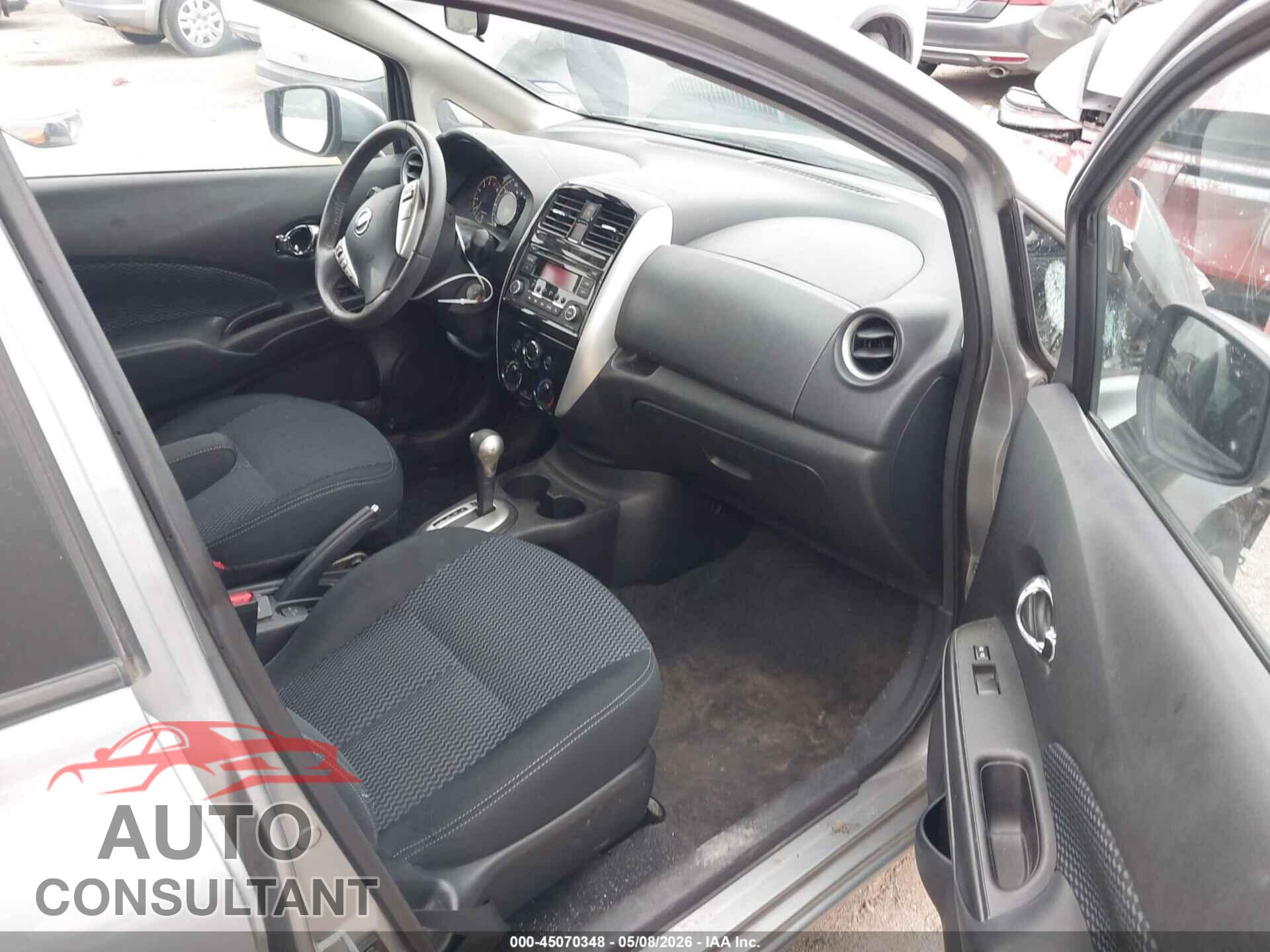 NISSAN VERSA NOTE 2015 - 3N1CE2CP5FL377263