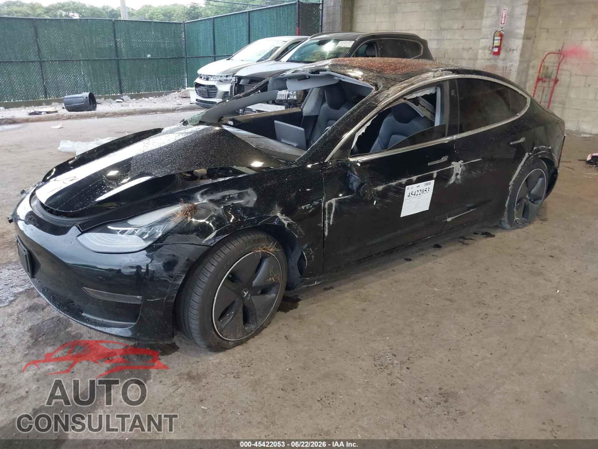 TESLA MODEL 3 2018 - 5YJ3E1EB7JF182295