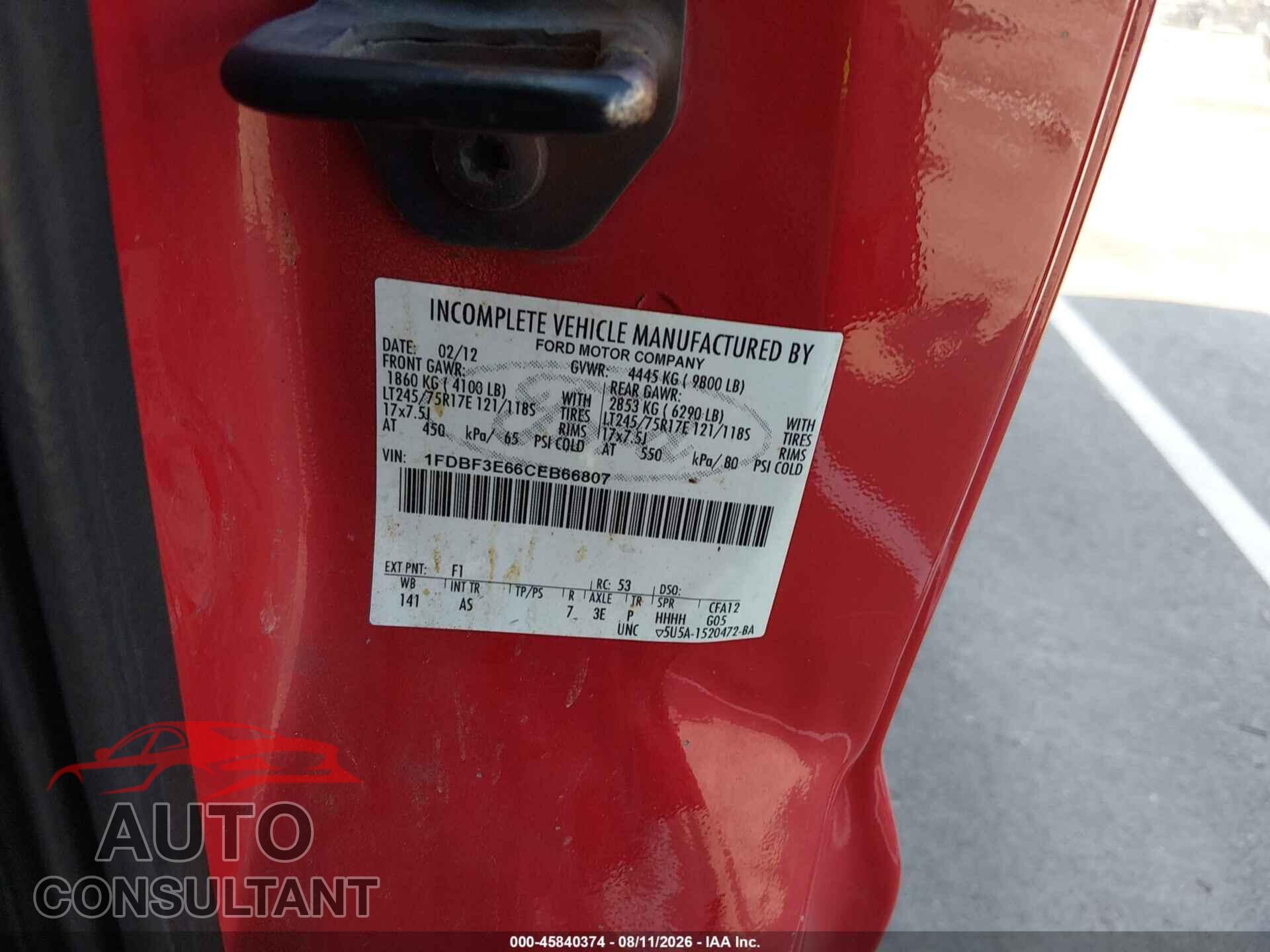 FORD F-350 CHASSIS 2012 - 1FDBF3E66CEB66807