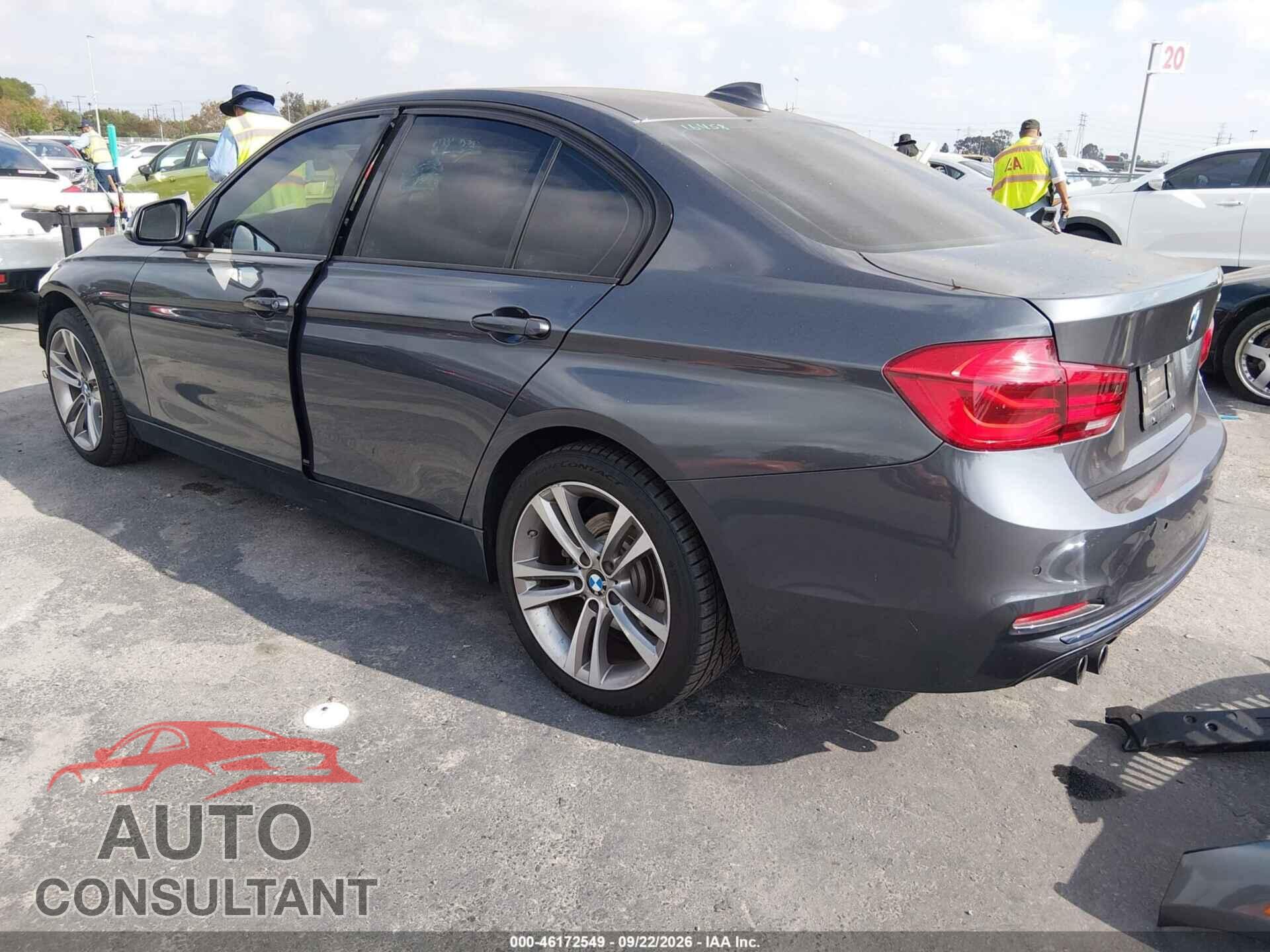 BMW 328I 2016 - WBA8E9G58GNU27849