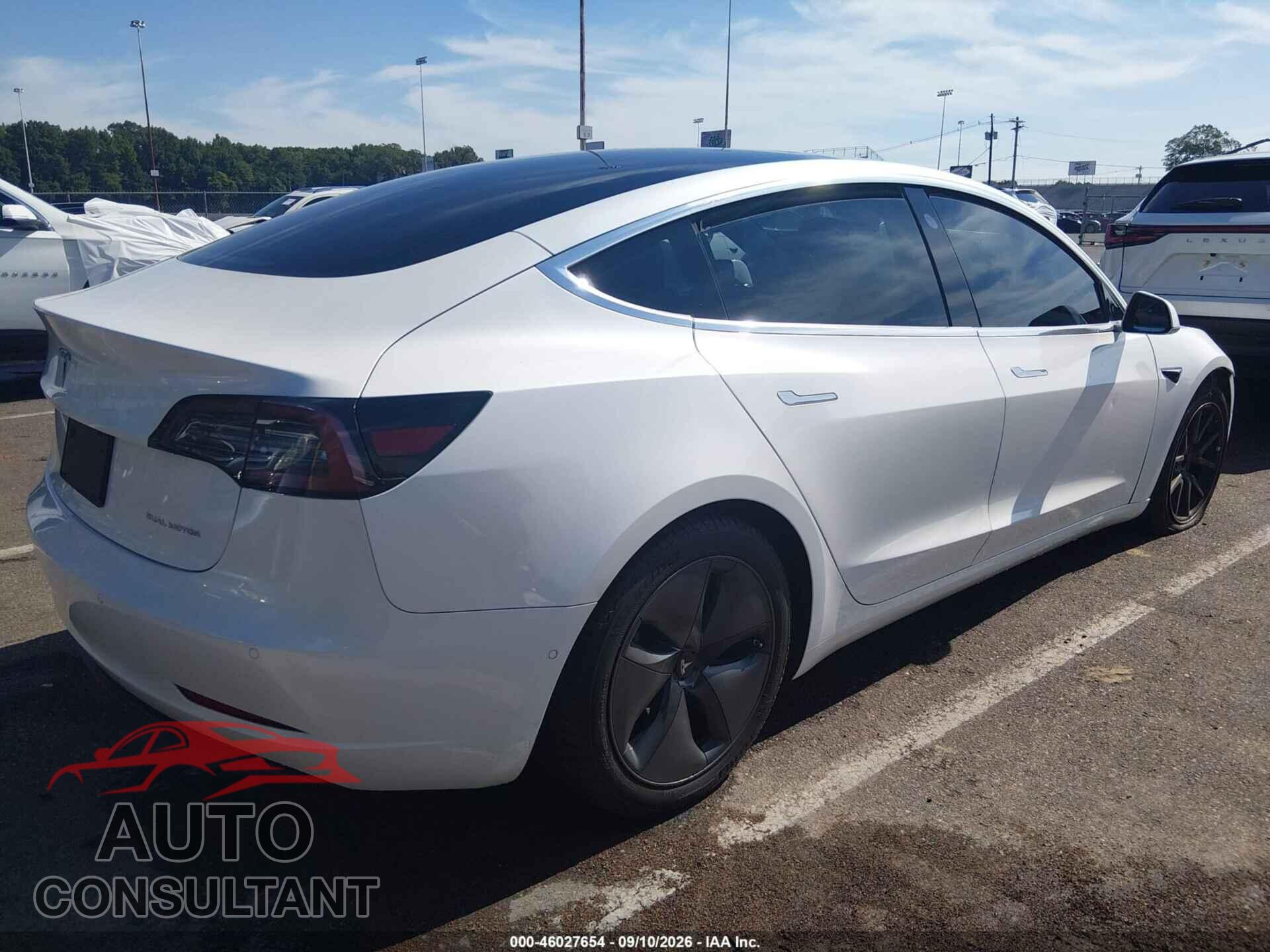 TESLA MODEL 3 2019 - 5YJ3E1EB0KF493326