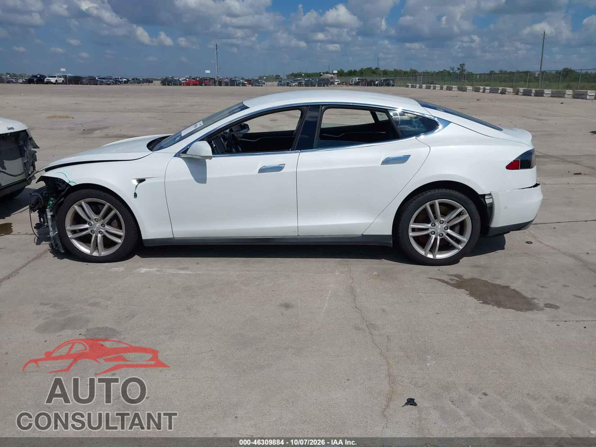 TESLA MODEL S 2015 - 5YJSA1E29FF119729
