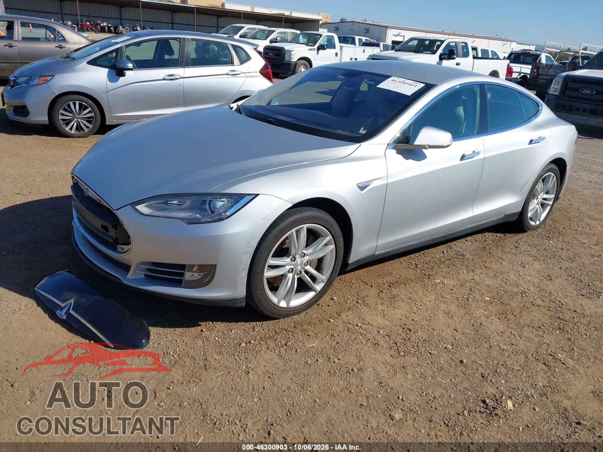 TESLA MODEL S 2013 - 5YJSA1CN0DFP19792