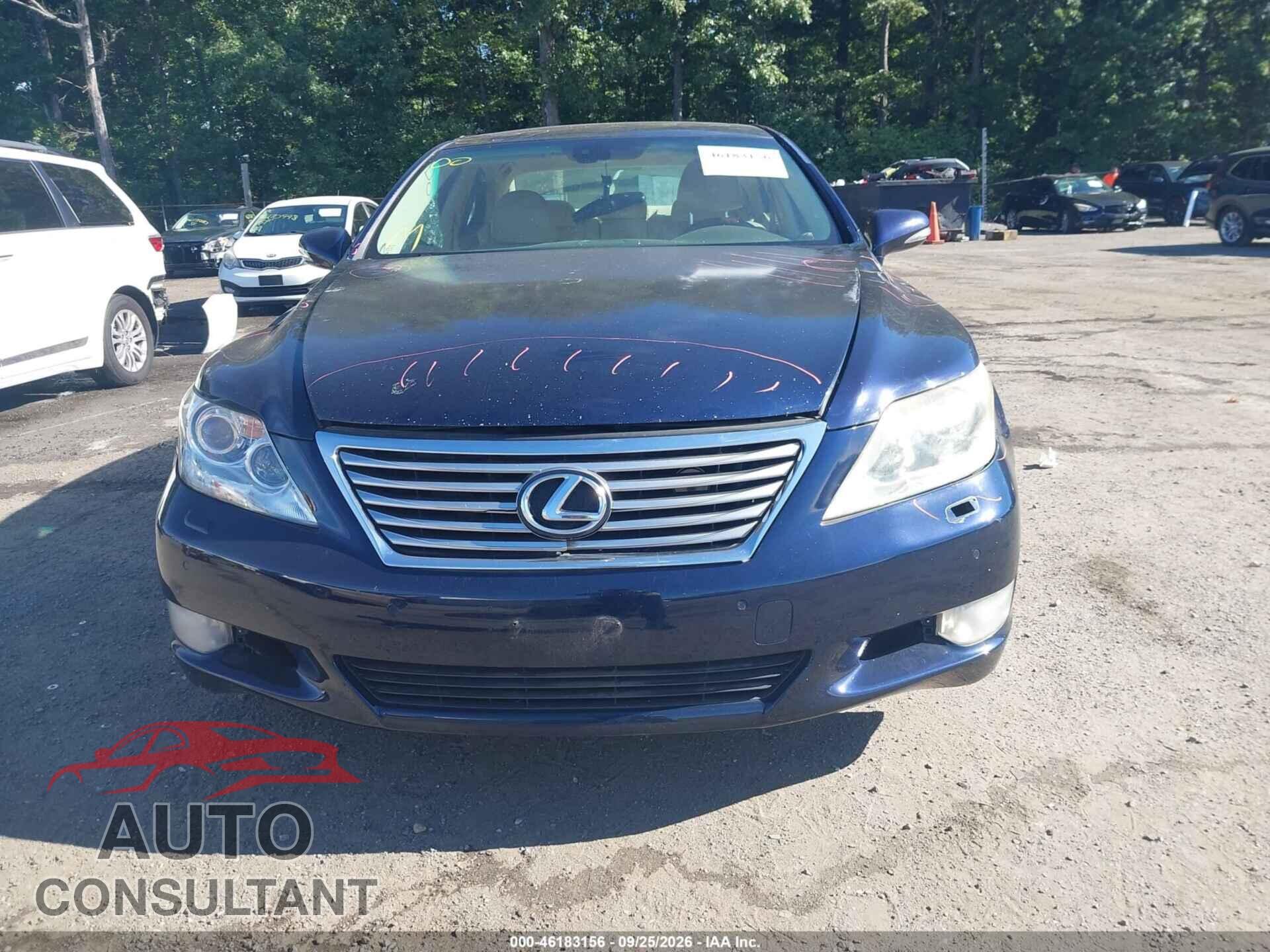 LEXUS LS 460 2011 - JTHCL5EF3B5011299