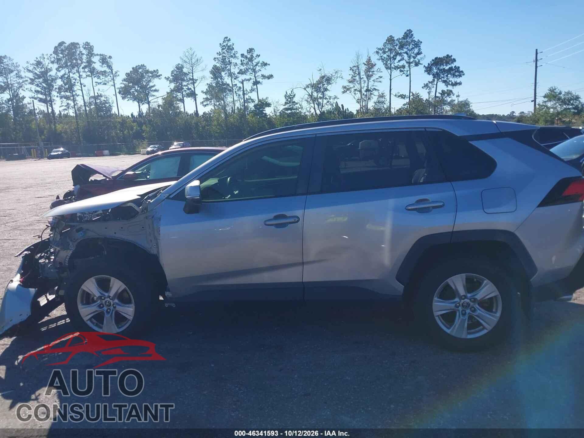 TOYOTA RAV4 2019 - JTMP1RFV4KJ016136