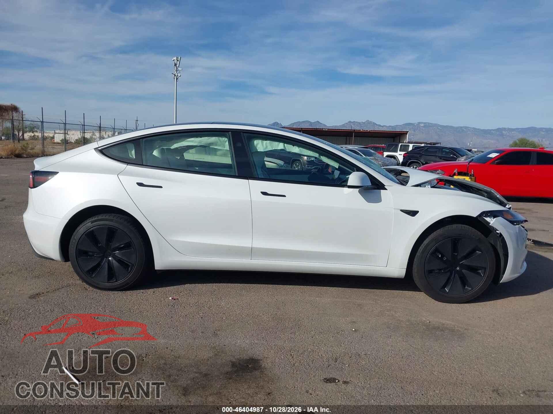 TESLA MODEL 3 2026 - 5YJ3E1EB1TF122466