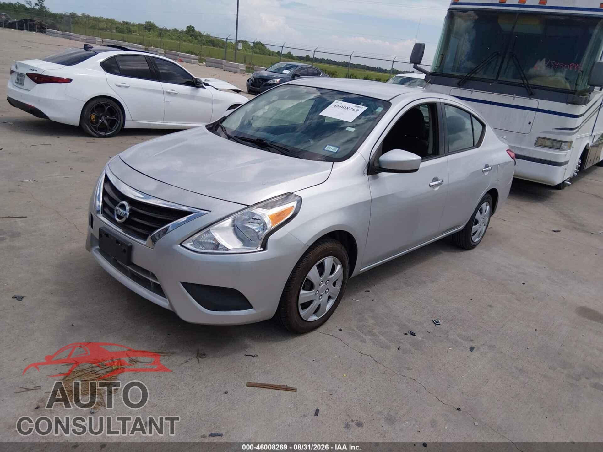 NISSAN VERSA 2017 - 3N1CN7AP3HL801073