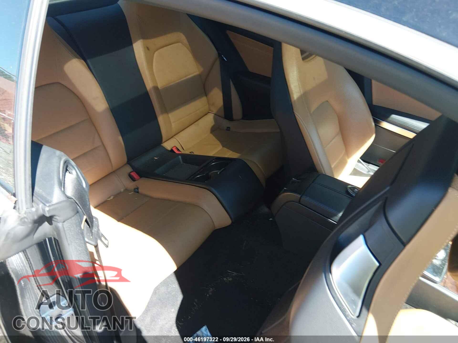 MERCEDES-BENZ E-CLASS 2015 - WDDKJ6FB3FF301536