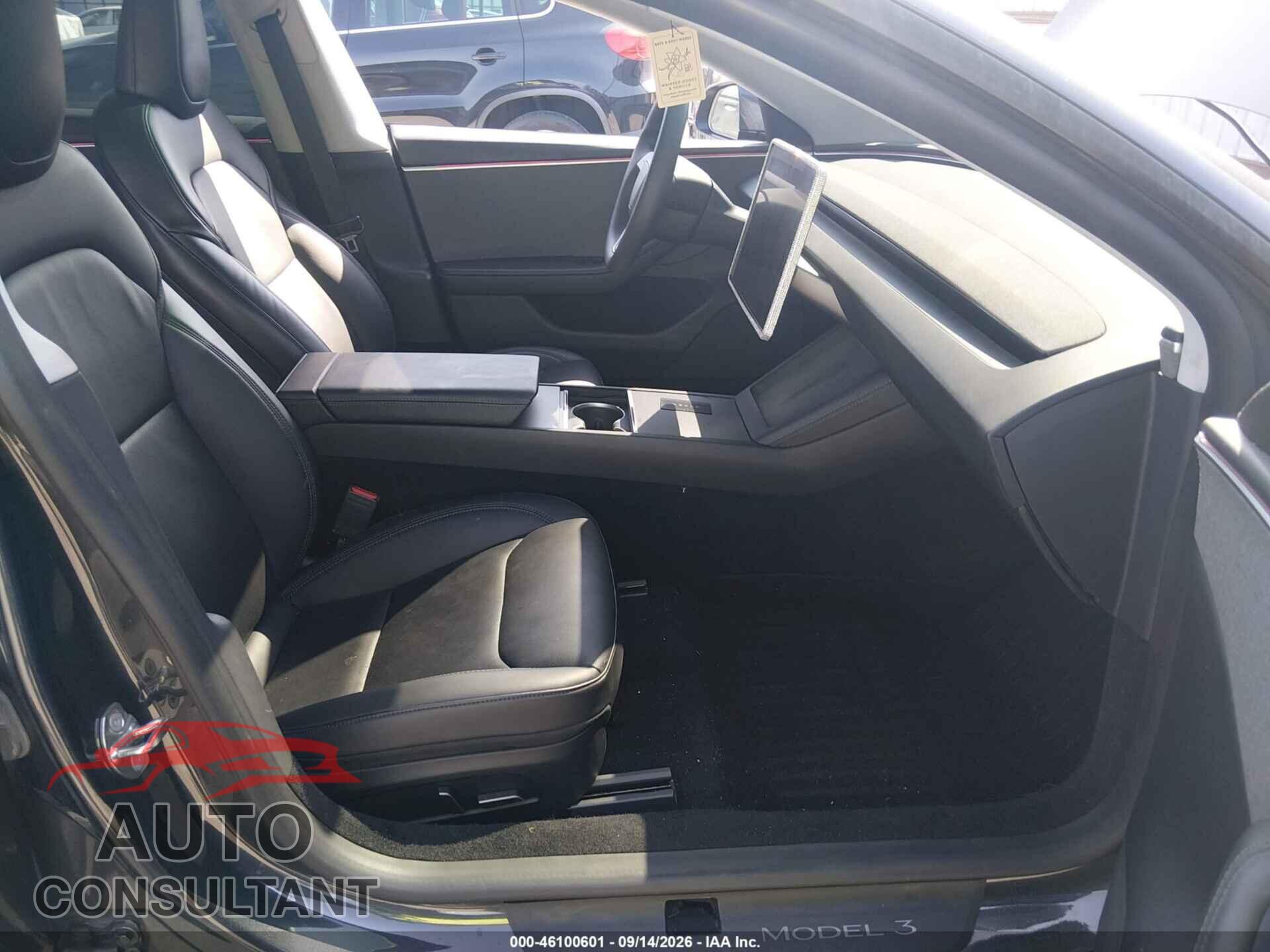 TESLA MODEL 3 2024 - 5YJ3E1EA8RF765350