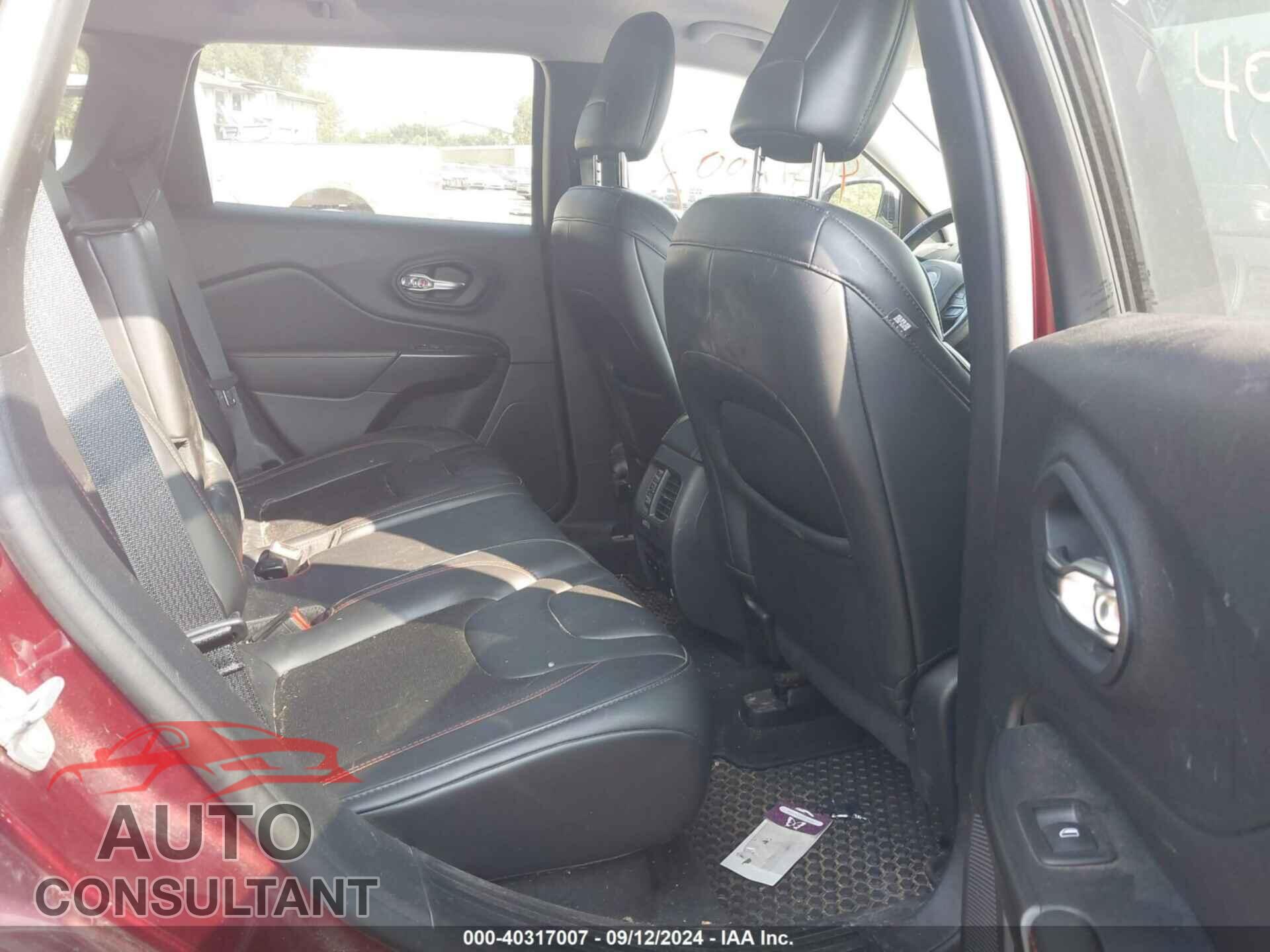 JEEP CHEROKEE 2020 - 1C4PJMBX1LD643404