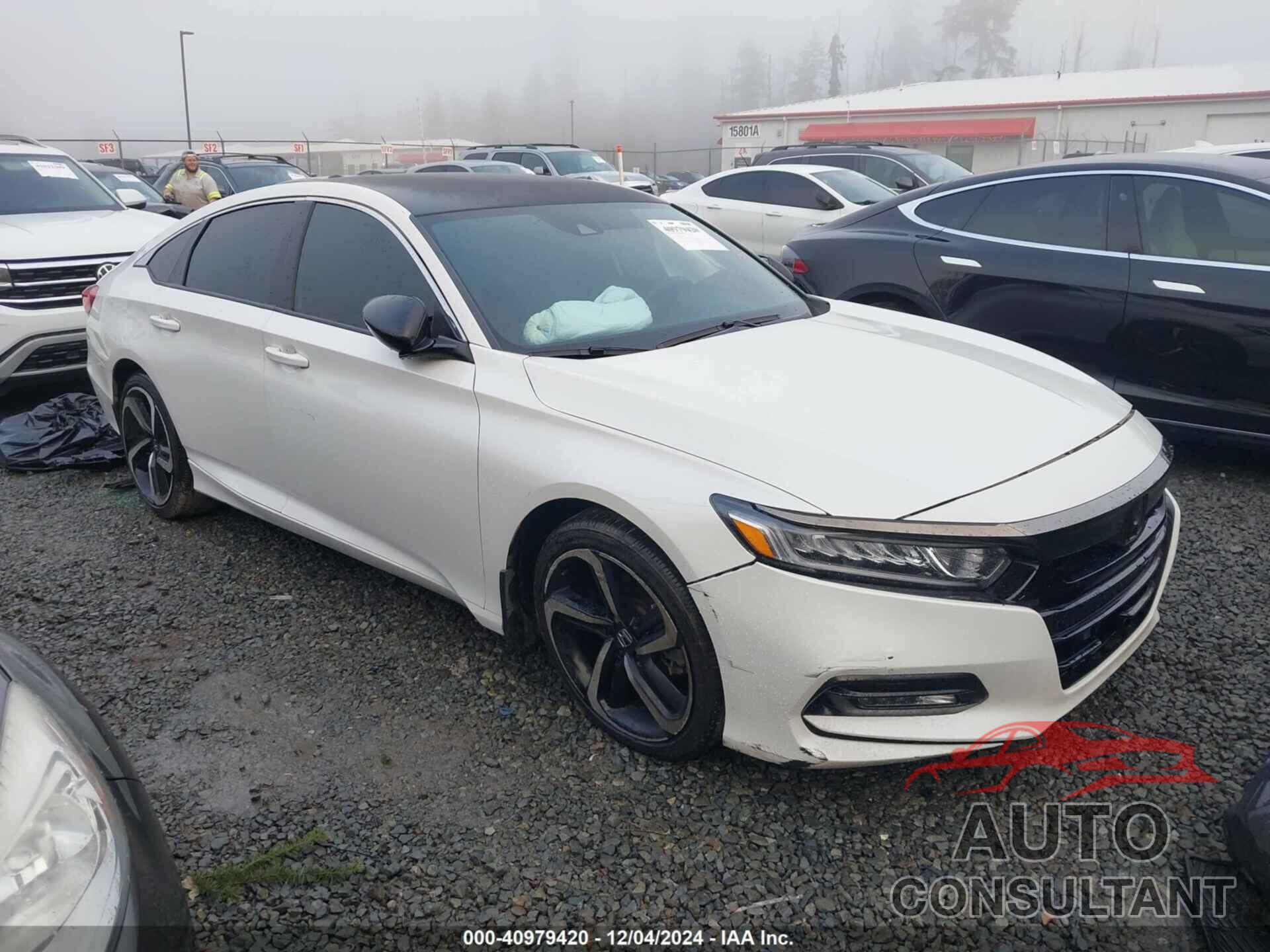 HONDA ACCORD 2018 - 1HGCV1F32JA028482