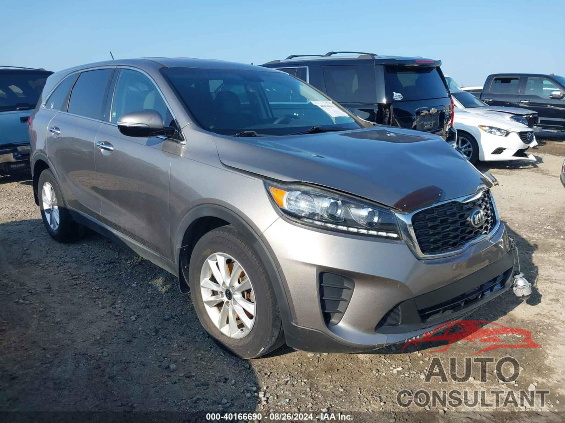 KIA SORENTO 2019 - 5XYPG4A38KG490856