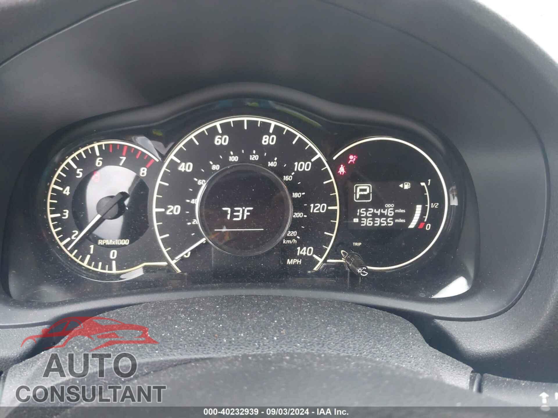 NISSAN VERSA NOTE 2017 - 3N1CE2CP1HL352248