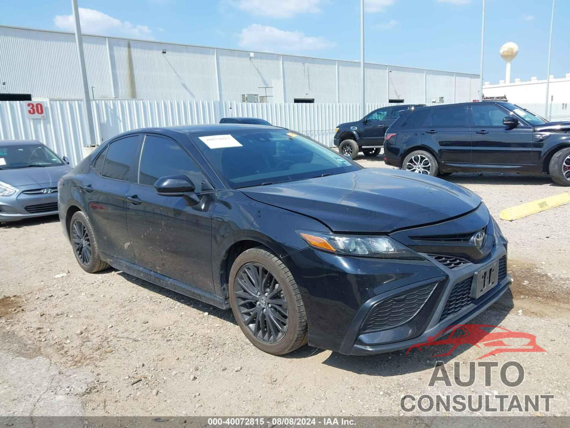 TOYOTA CAMRY 2021 - 4T1G11AK8MU451446