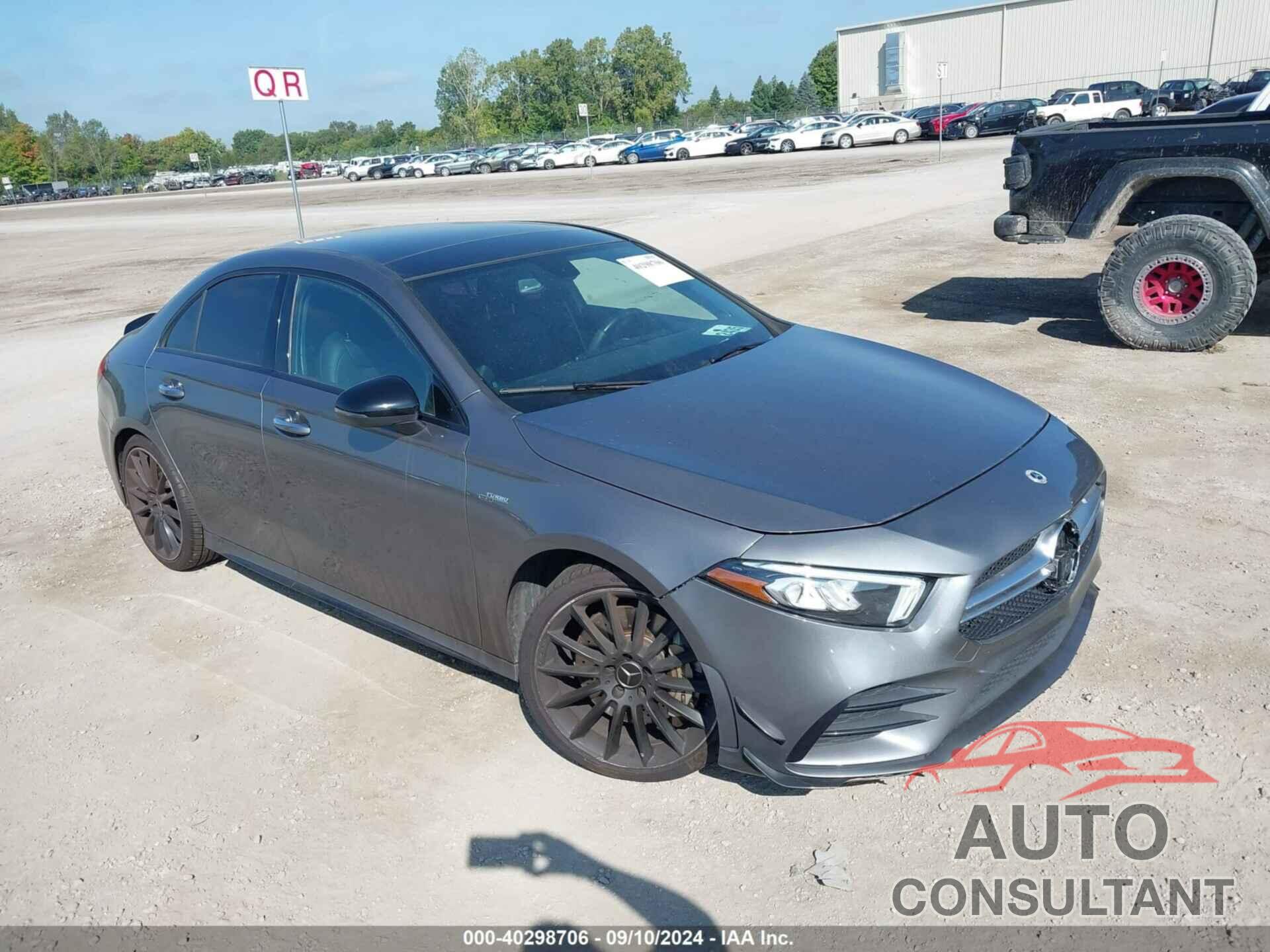 MERCEDES-BENZ AMG A 35 2021 - W1K3G5BB4MJ265983