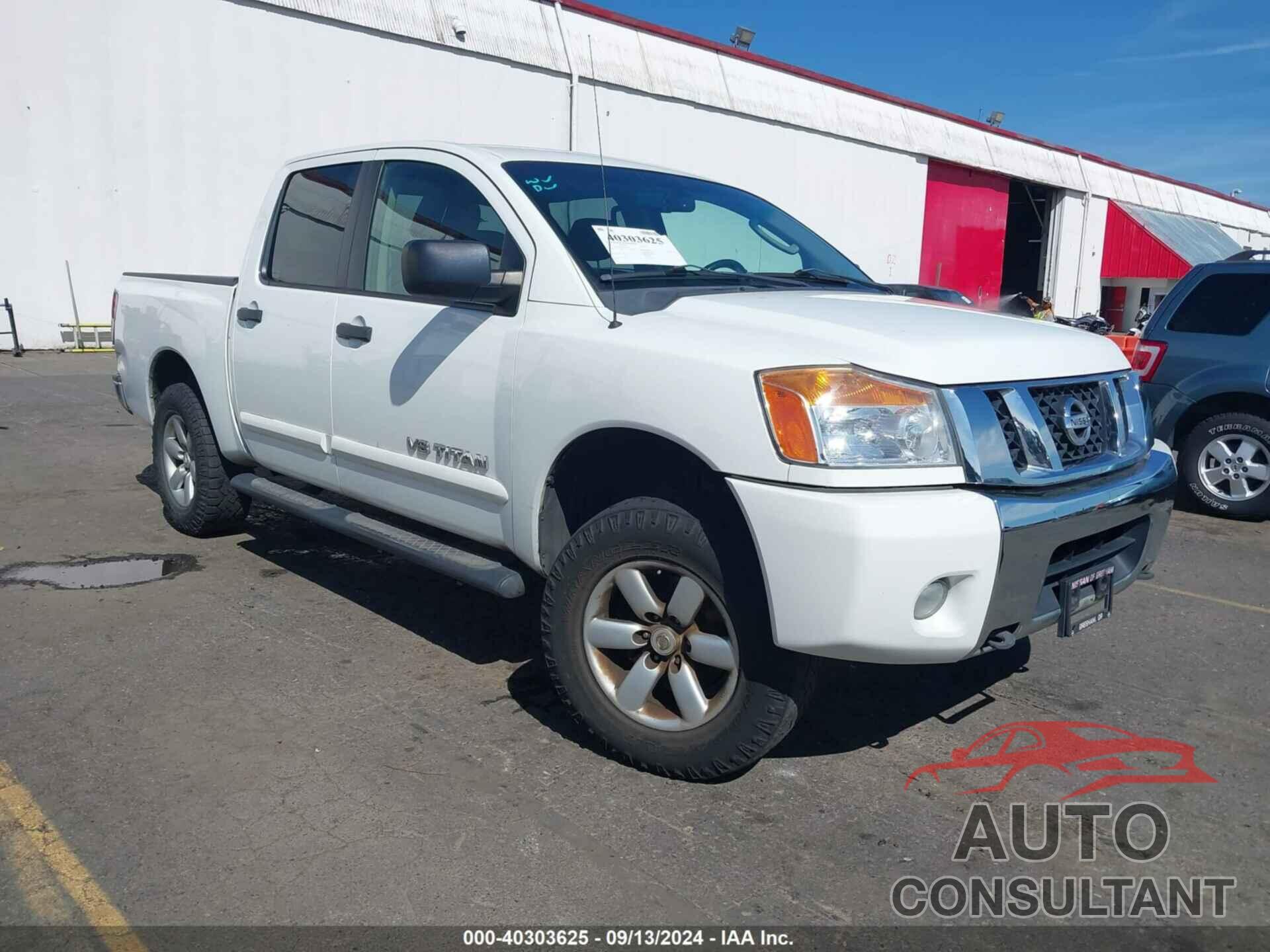 NISSAN TITAN 2011 - 1N6BA0EC3BN312387