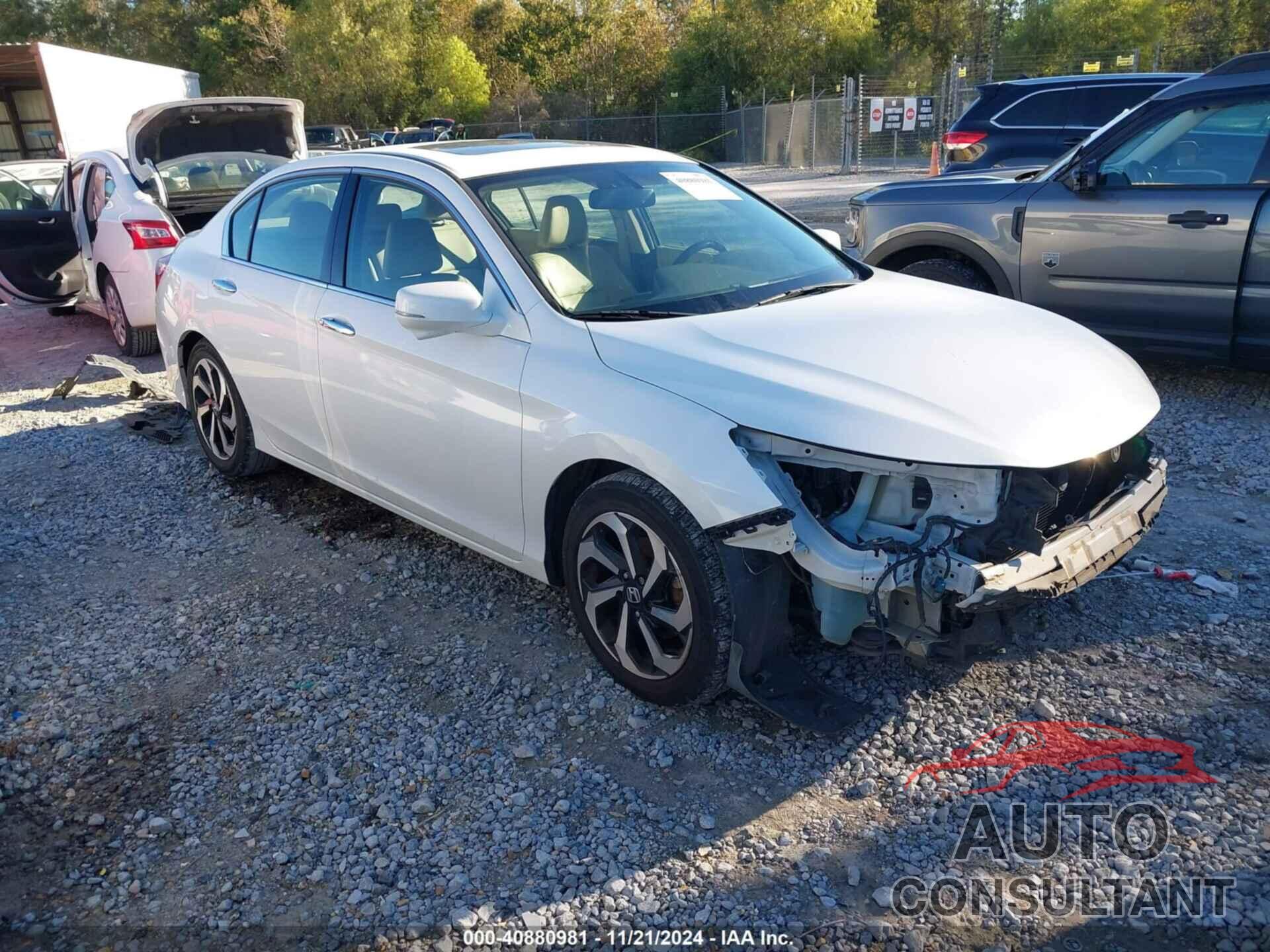 HONDA ACCORD 2017 - 1HGCR3F84HA027419