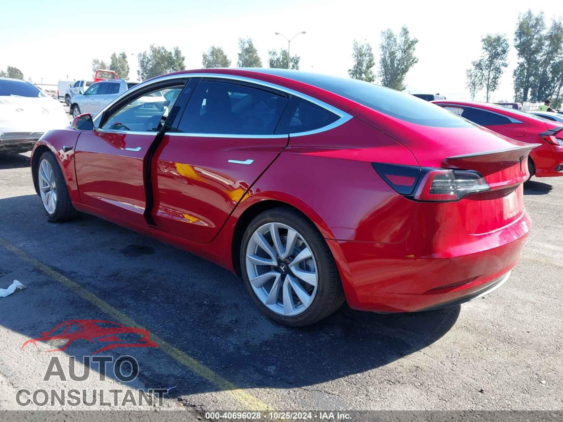 TESLA MODEL 3 2018 - 5YJ3E1EA3JF035785