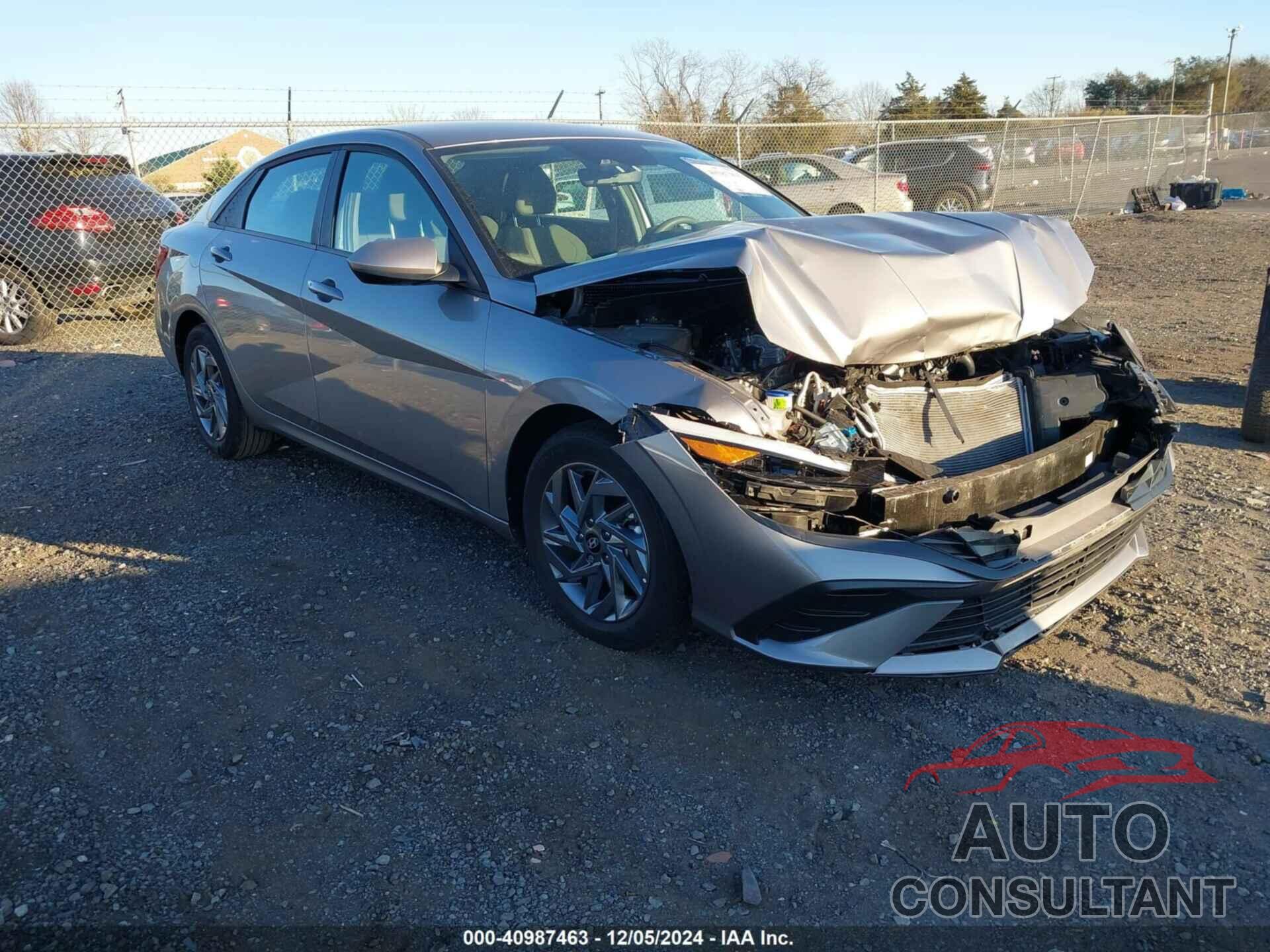 HYUNDAI ELANTRA 2024 - KMHLM4DG2RU846115