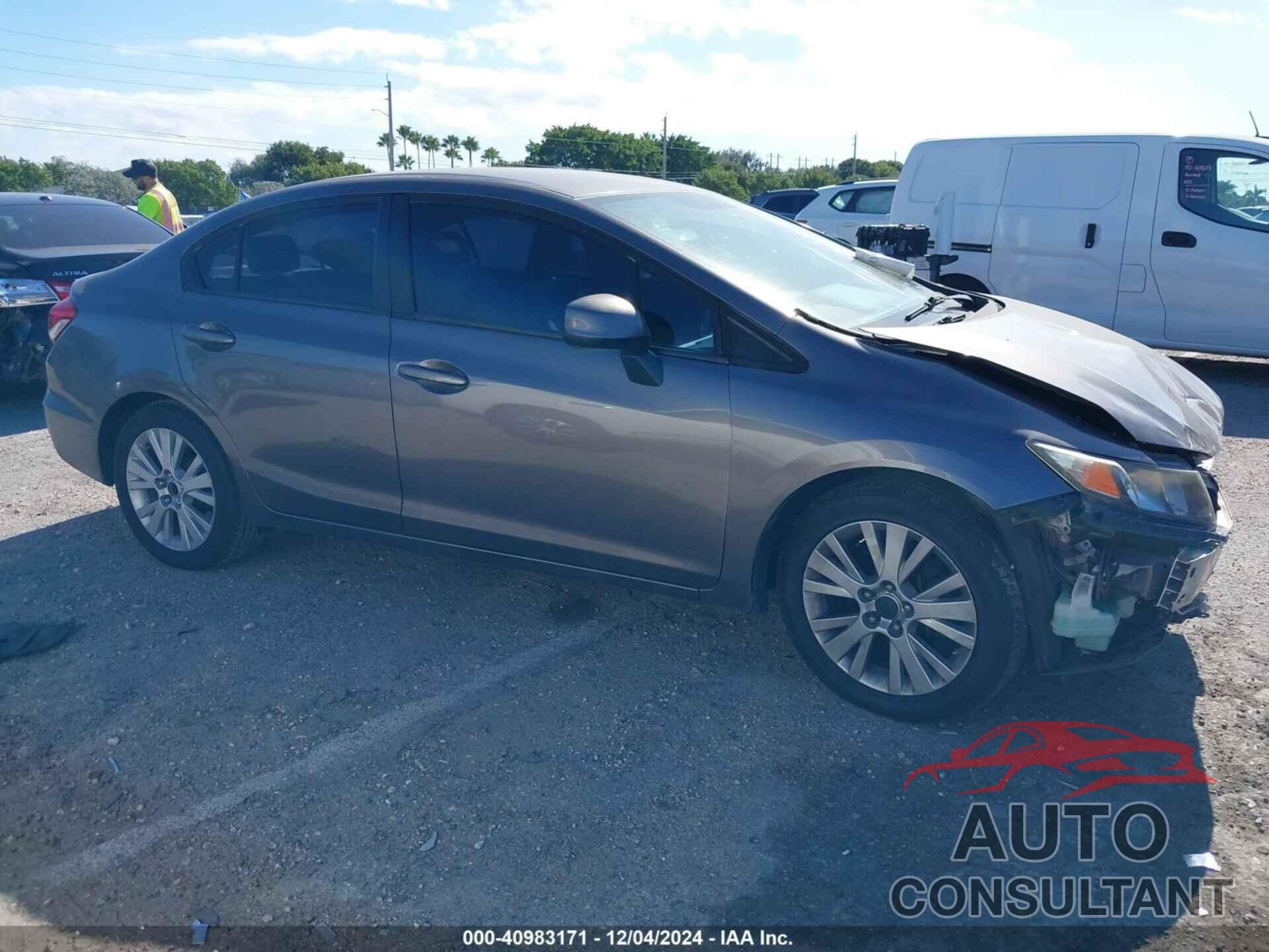 HONDA CIVIC 2013 - 19XFB2F50DE005215