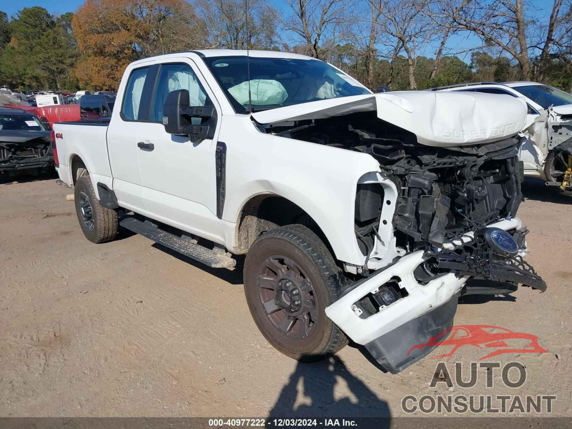 FORD F-350 2023 - 1FT8X3BA2PED39474