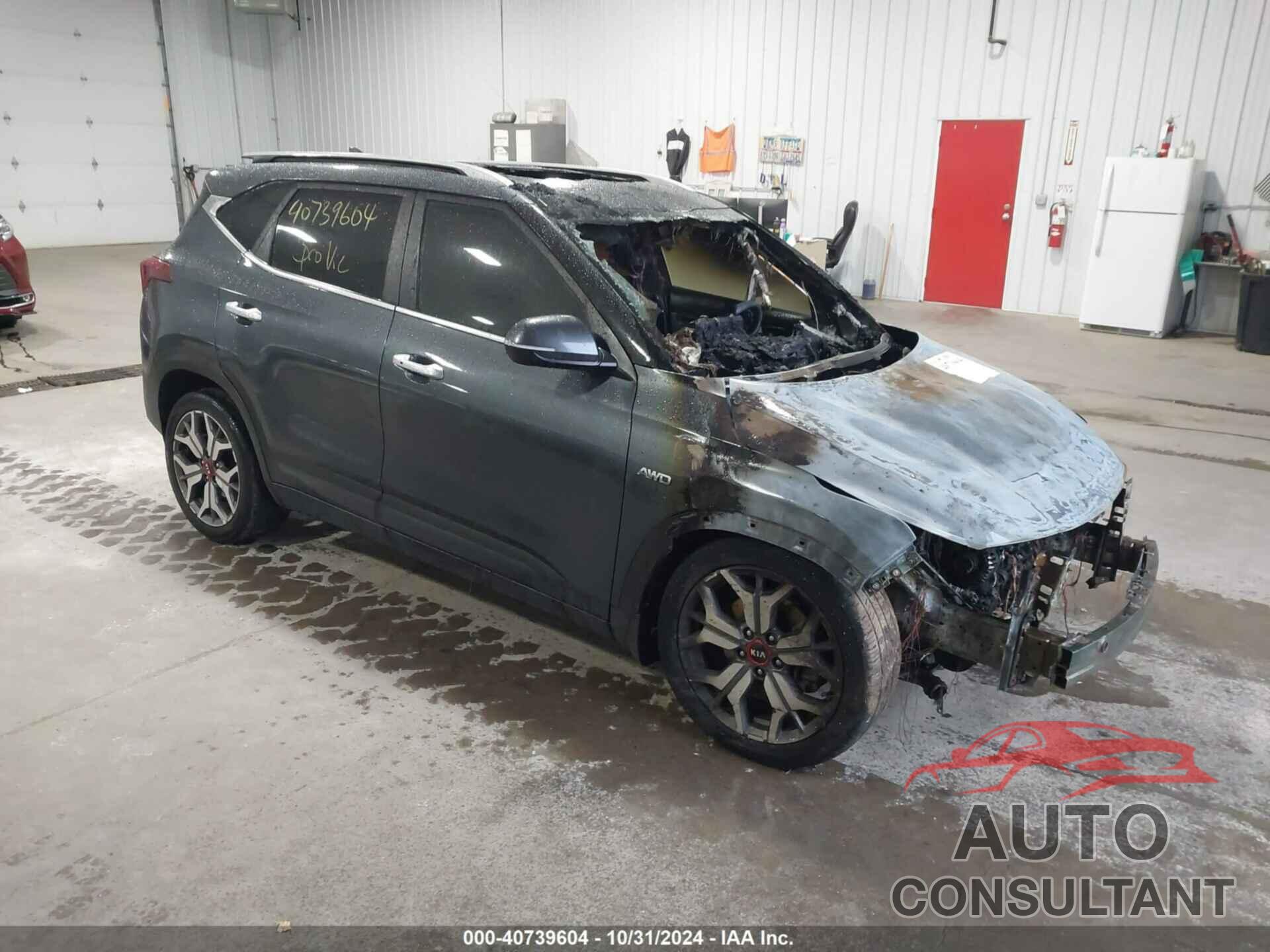 KIA SELTOS 2021 - KNDETCA21M7055259