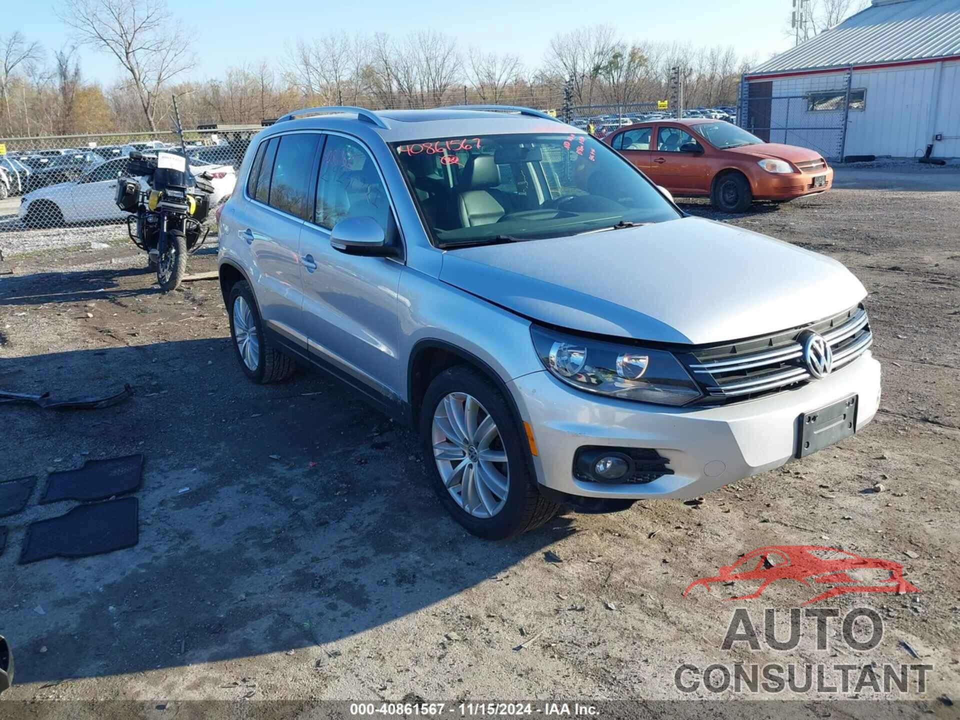 VOLKSWAGEN TIGUAN 2015 - WVGAV7AX1FW502320