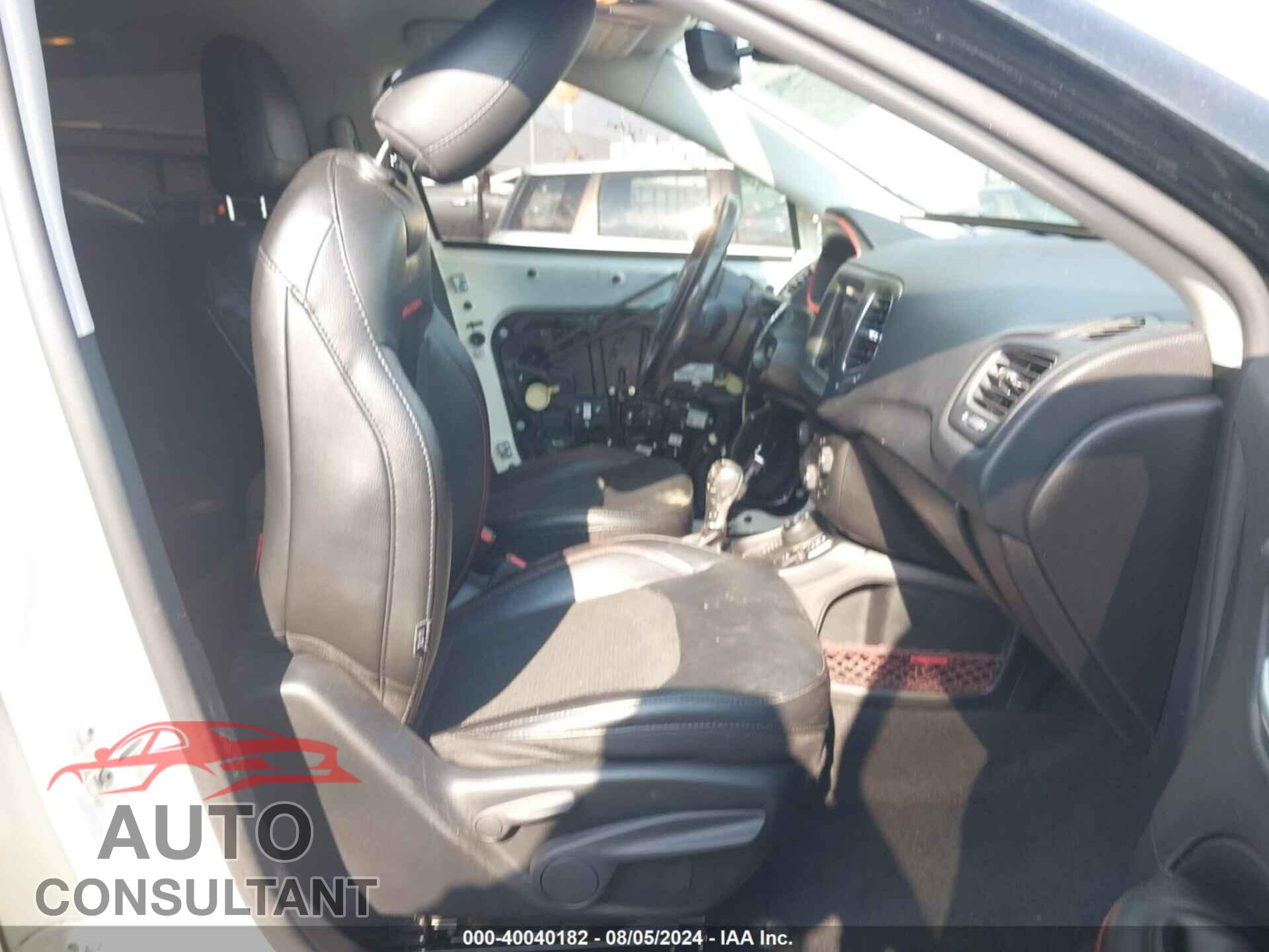JEEP COMPASS 2020 - 3C4NJDDB2LT171393