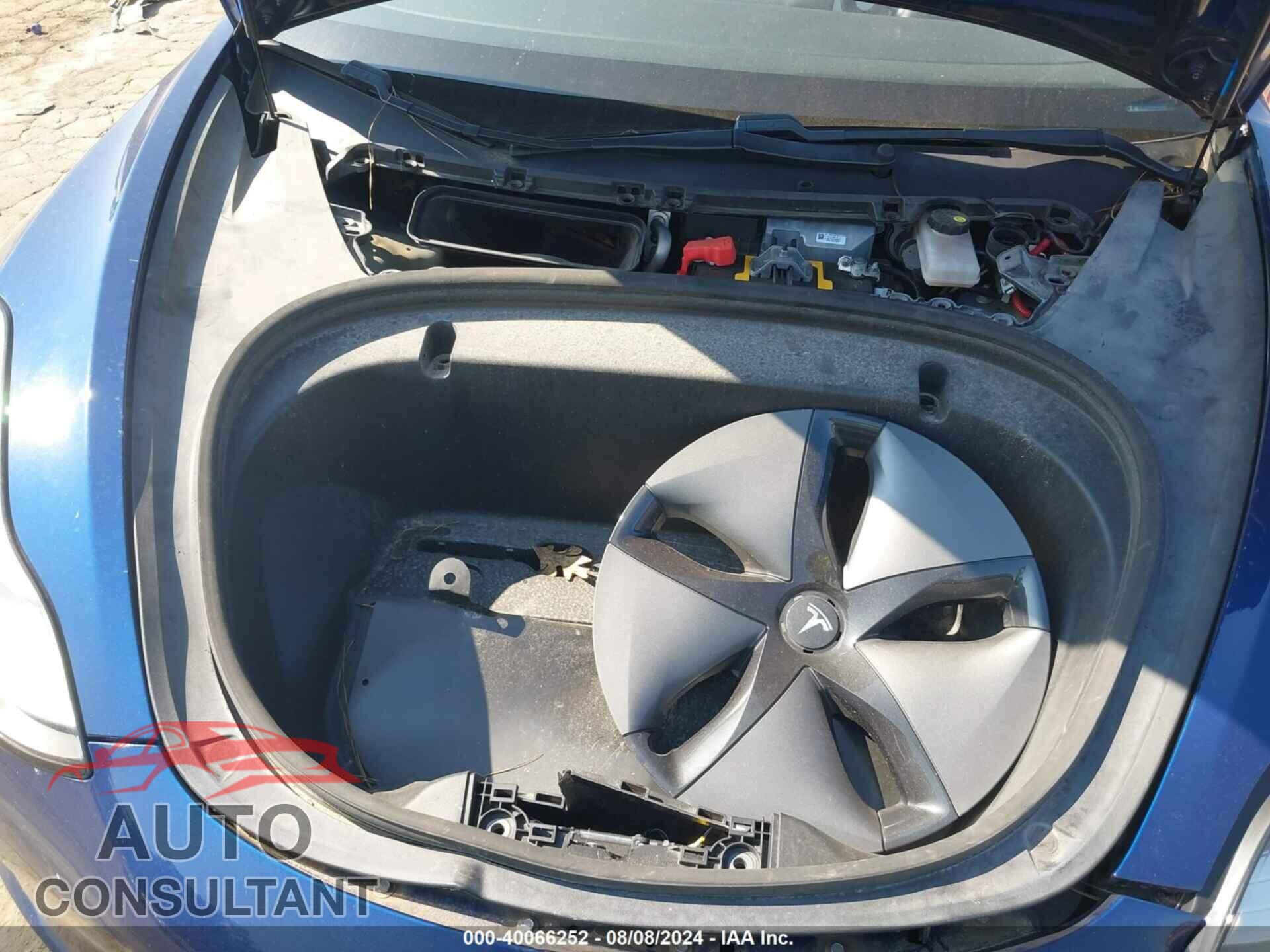 TESLA MODEL 3 2019 - 5YJ3E1EB9KF391037